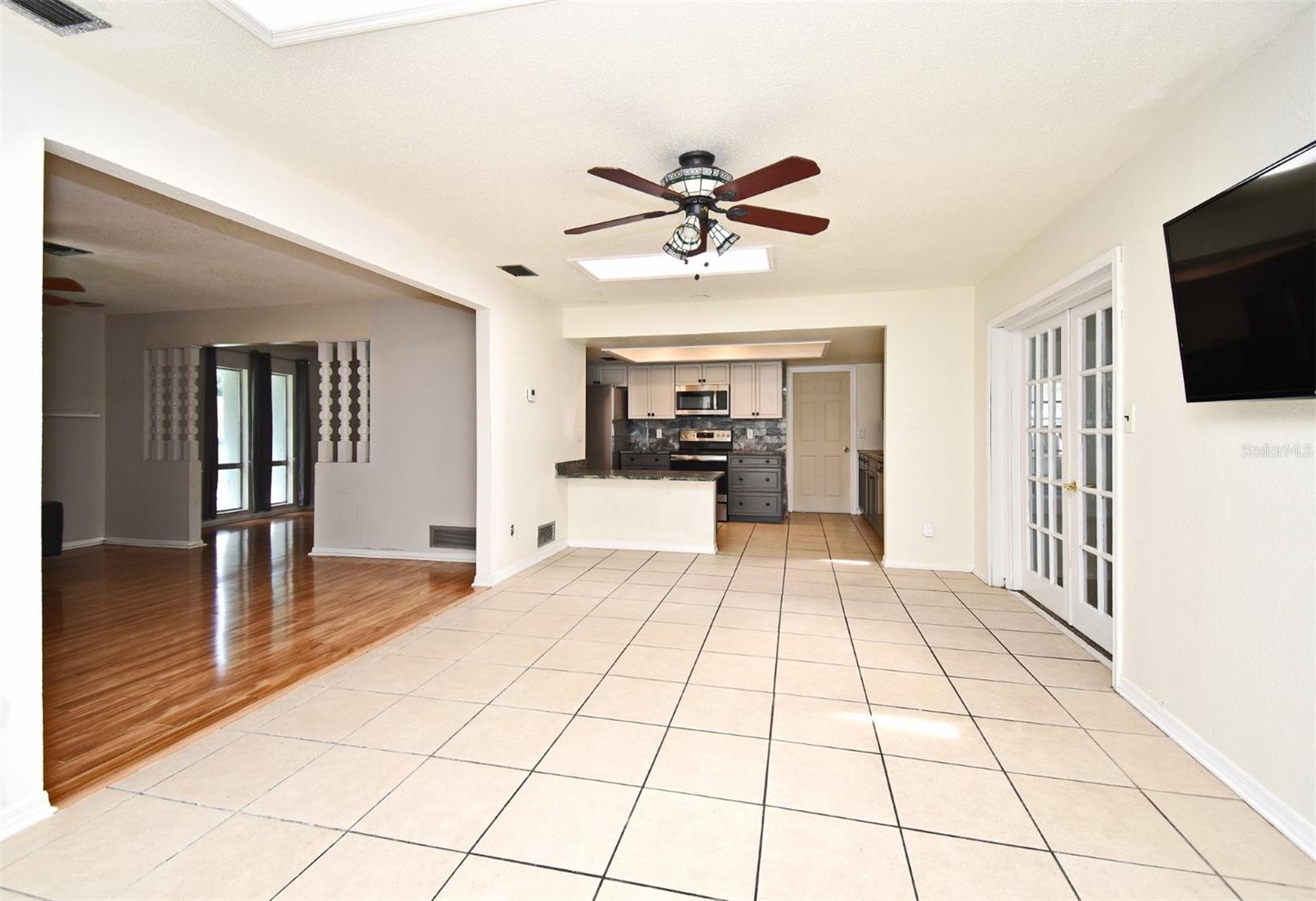 Image 17 of 51 For 5133 Brenda Drive