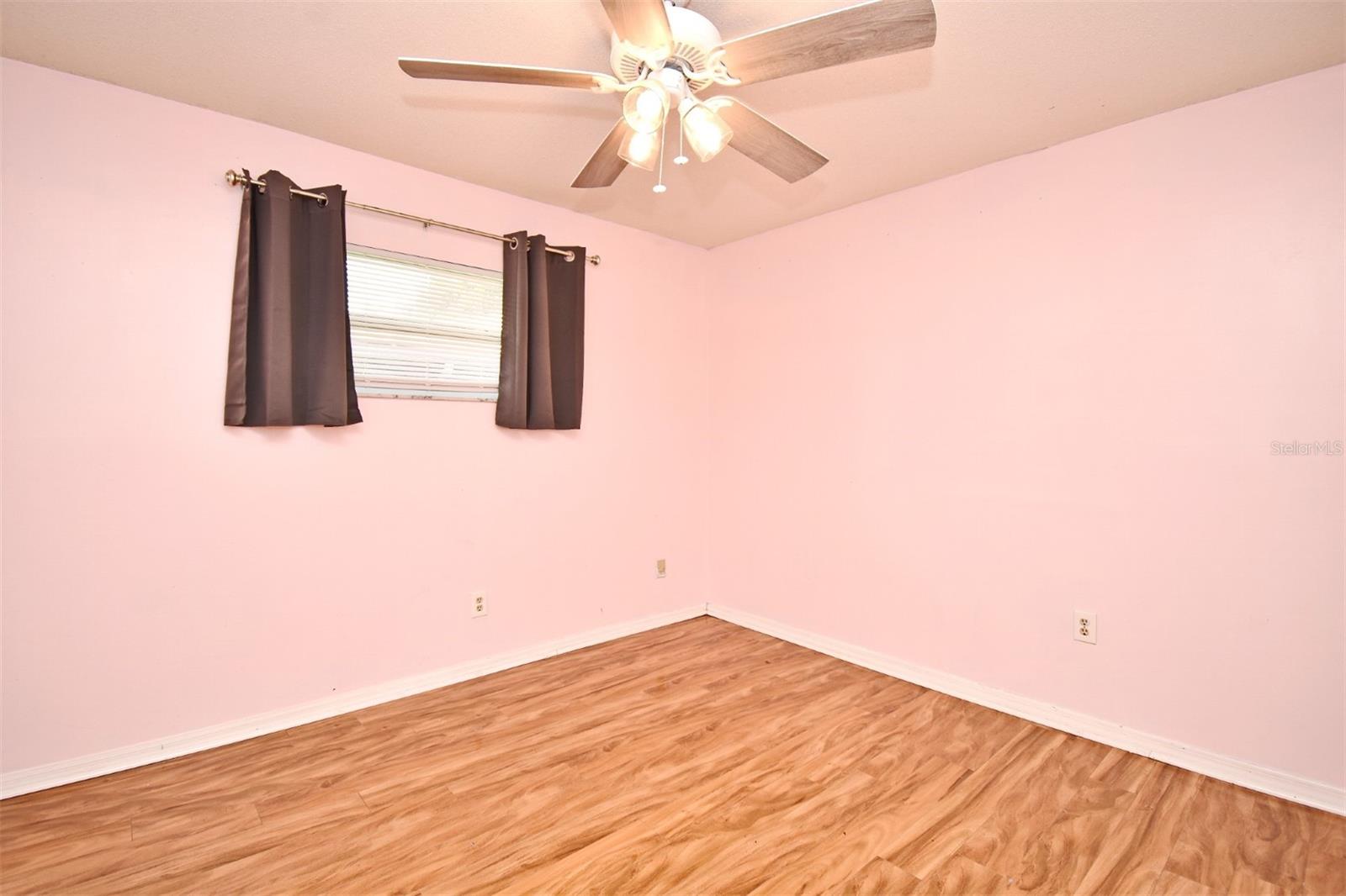Image 34 of 51 For 5133 Brenda Drive