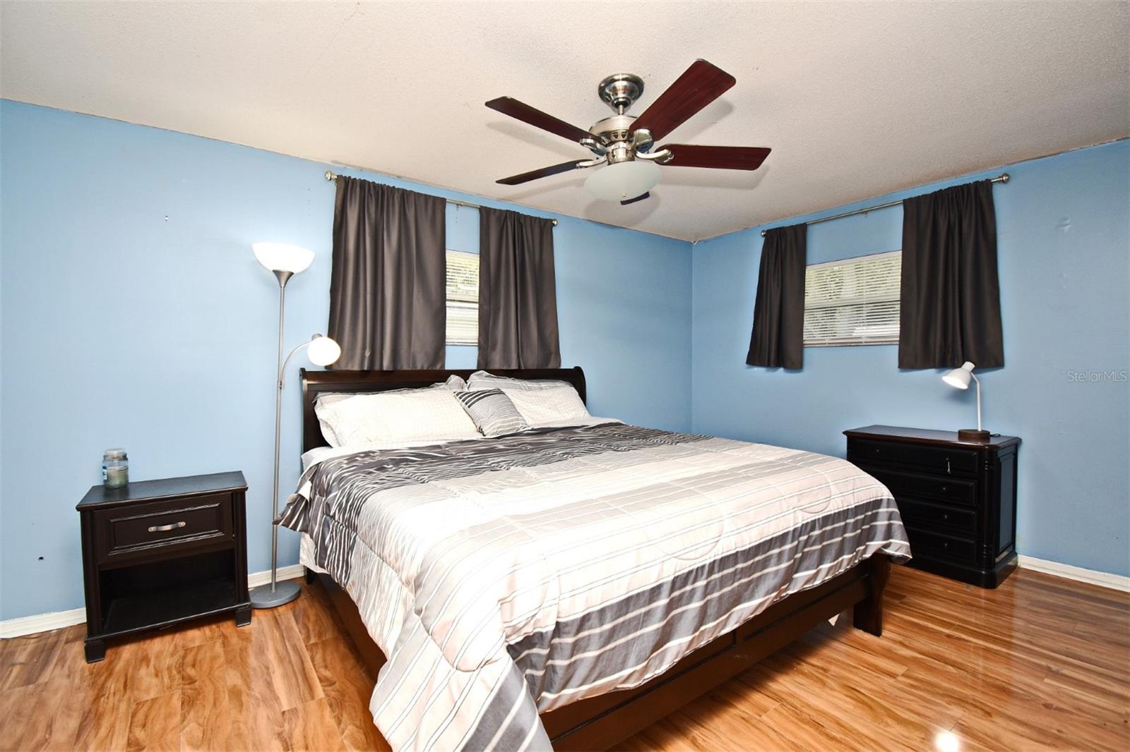 Image 37 of 51 For 5133 Brenda Drive