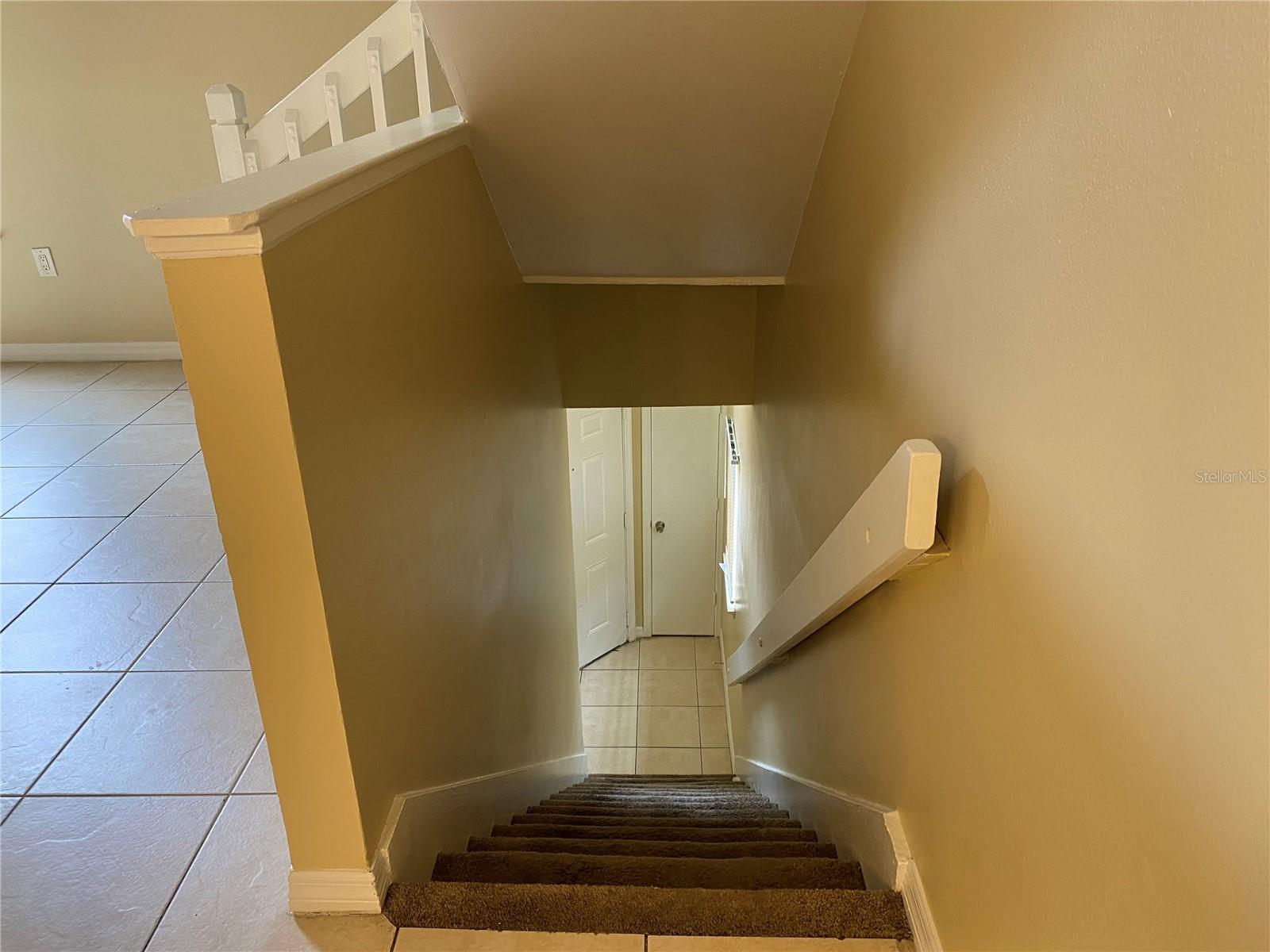 Image 7 of 13 For 405 Fountainhead Circle 243