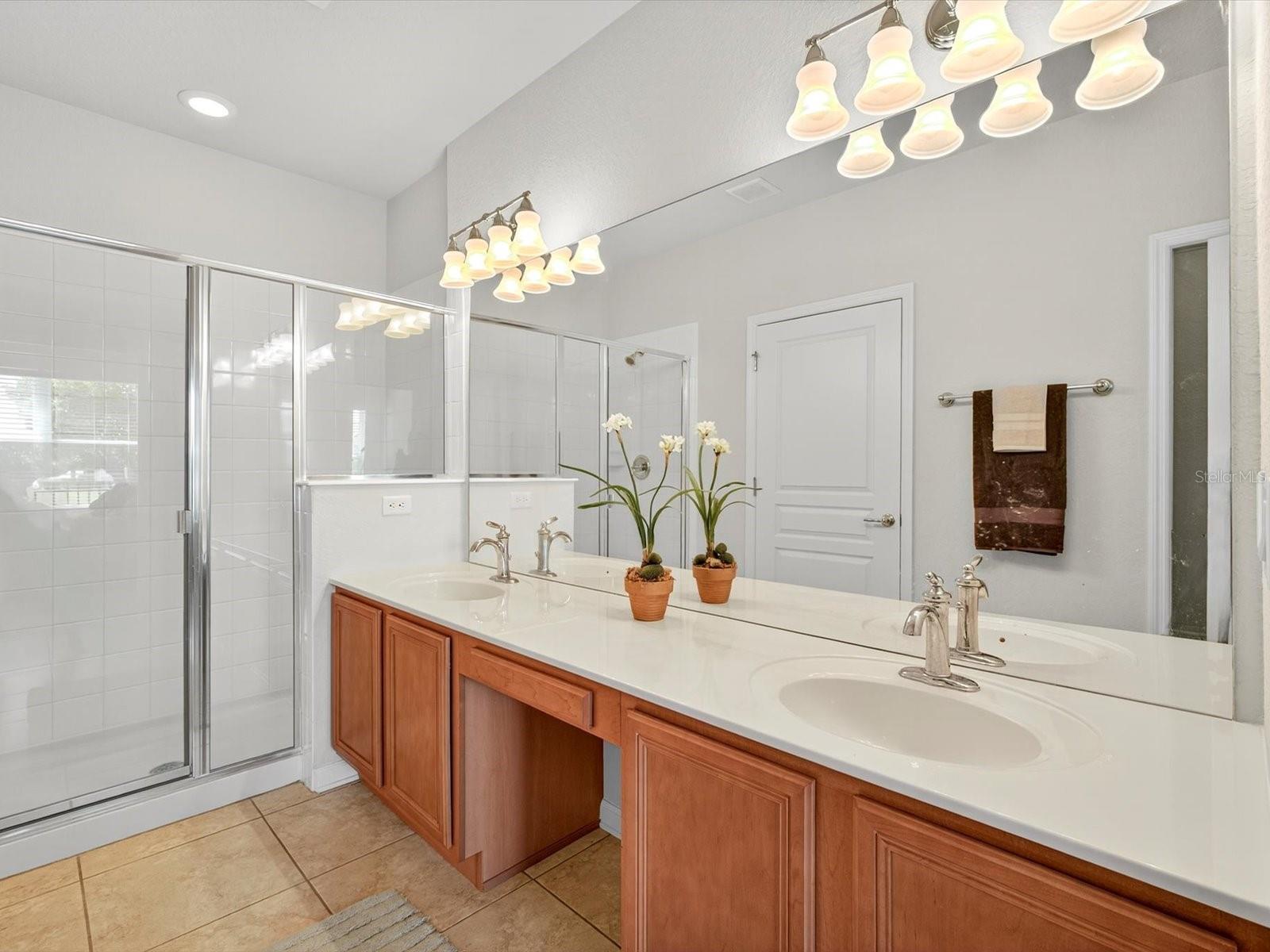 Image 19 of 45 For 1213 Bella Cara Court