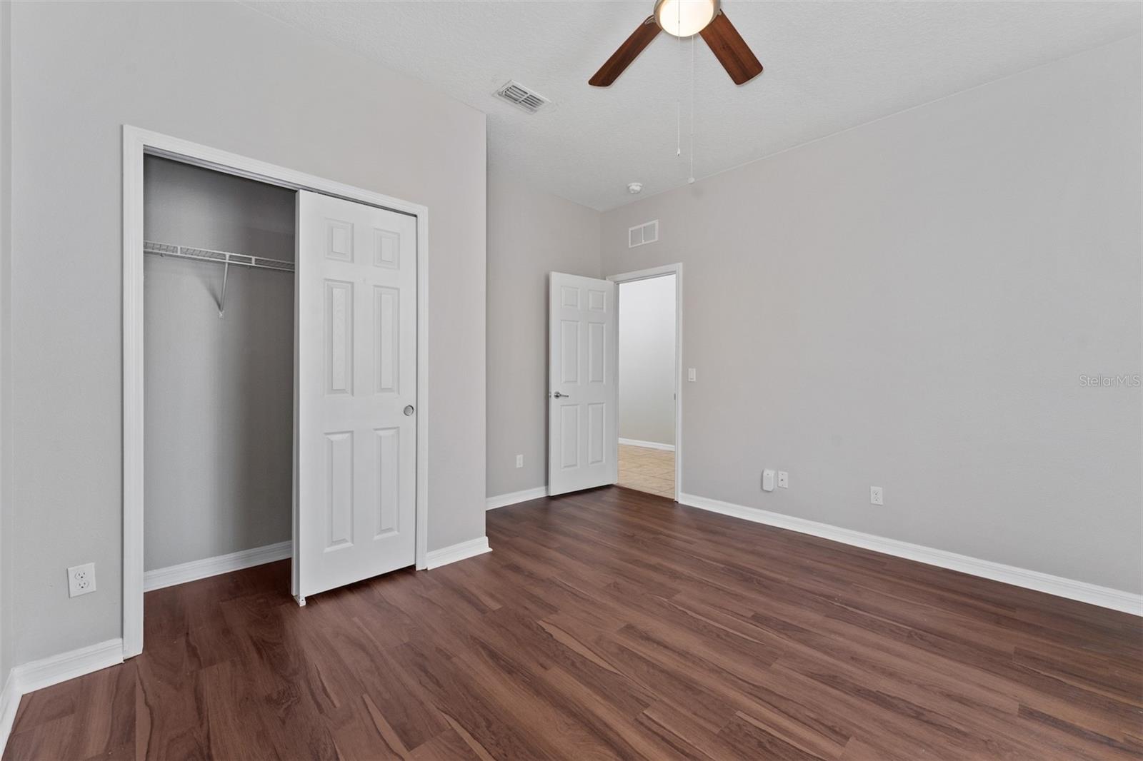 Image 13 of 27 For 2772 Mead Avenue