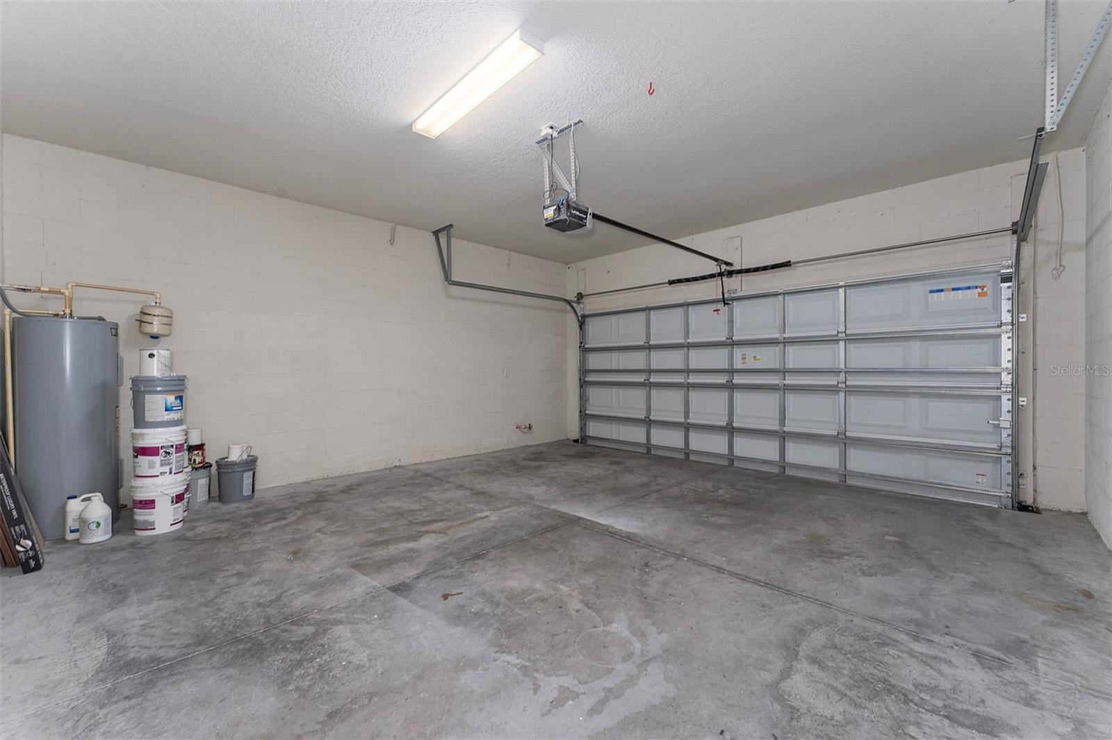 Image 20 of 27 For 2772 Mead Avenue