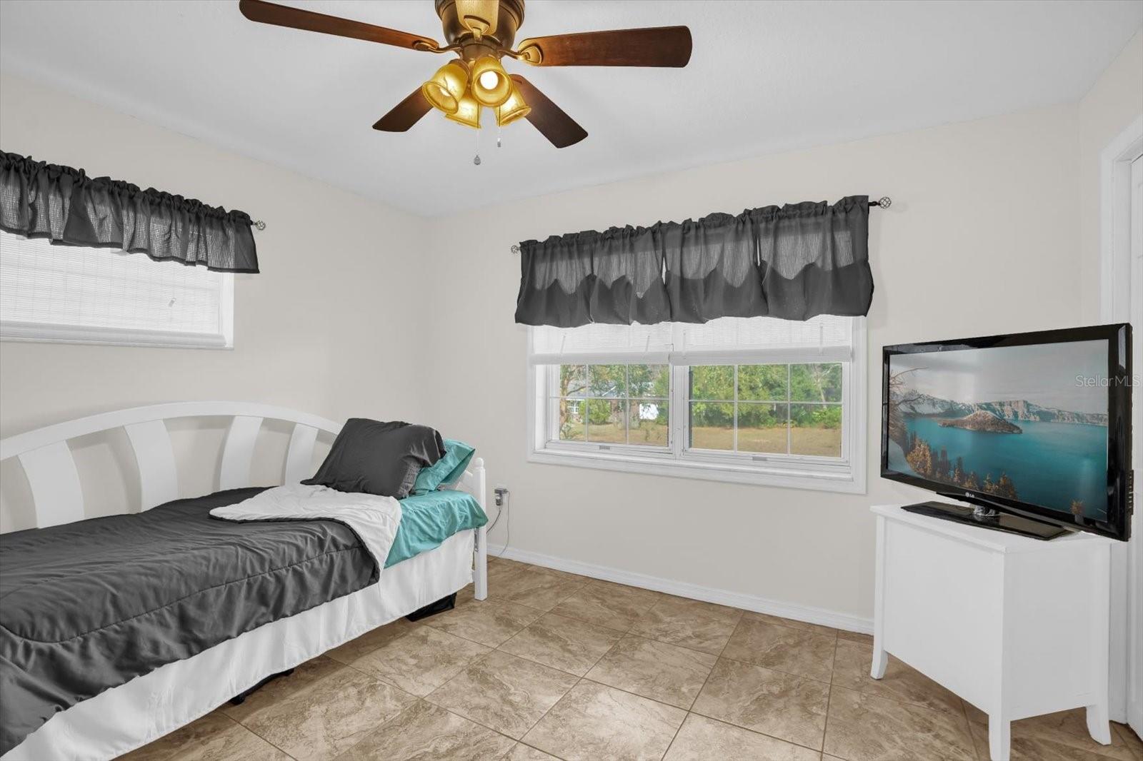 Image 11 of 32 For 3500 Sail Fish Avenue