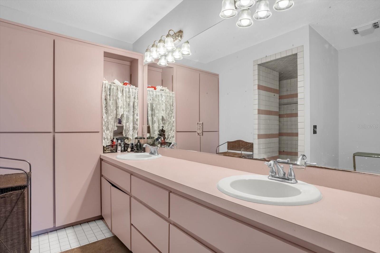 Image 19 of 32 For 3500 Sail Fish Avenue