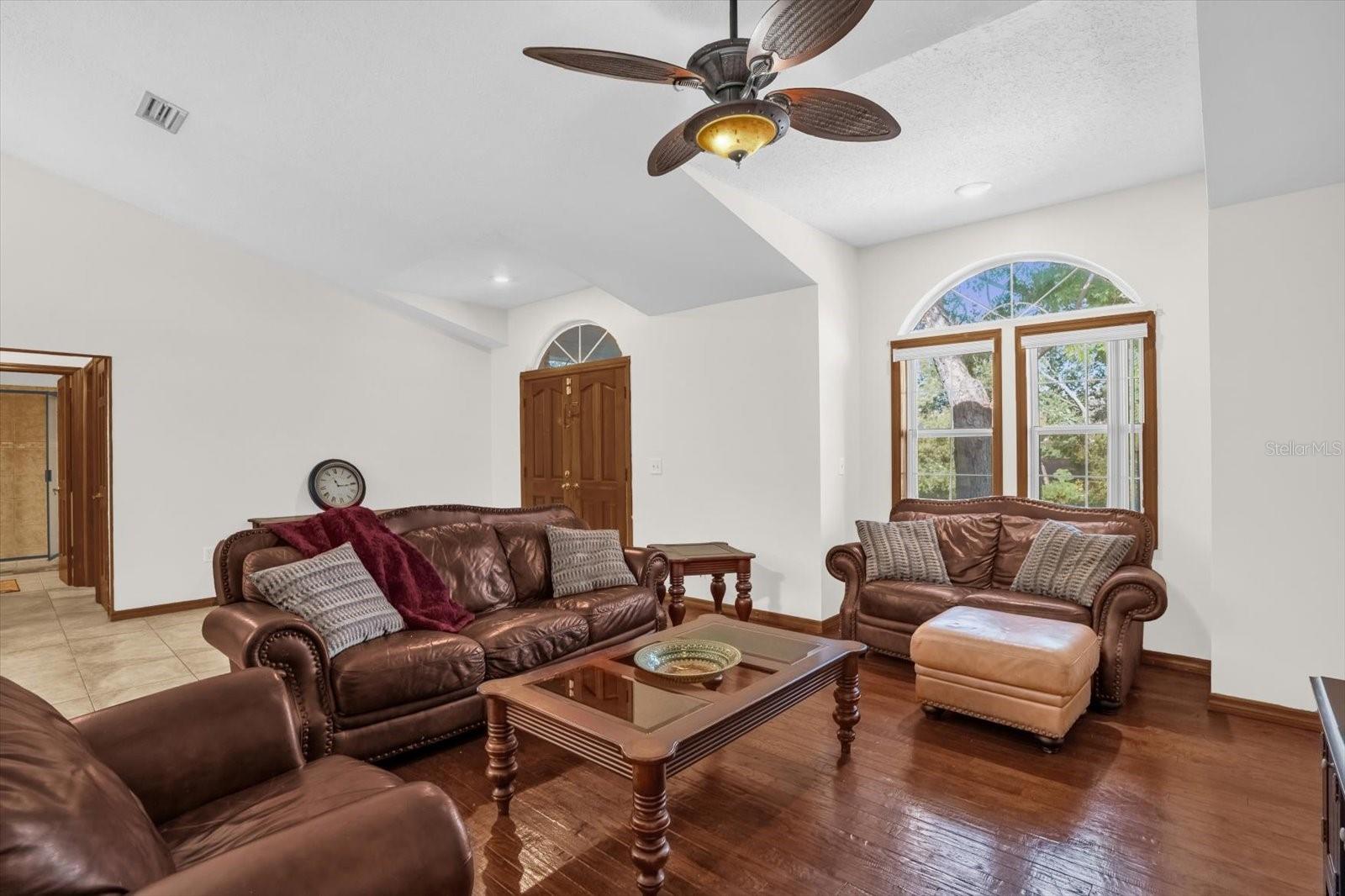 Image 4 of 32 For 3500 Sail Fish Avenue