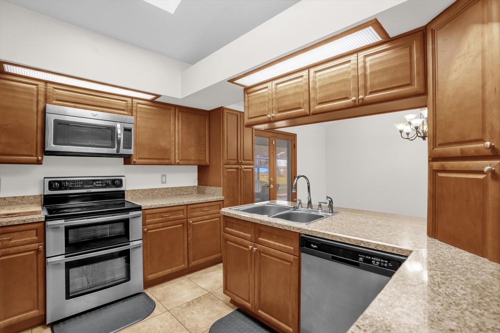 Image 7 of 32 For 3500 Sail Fish Avenue