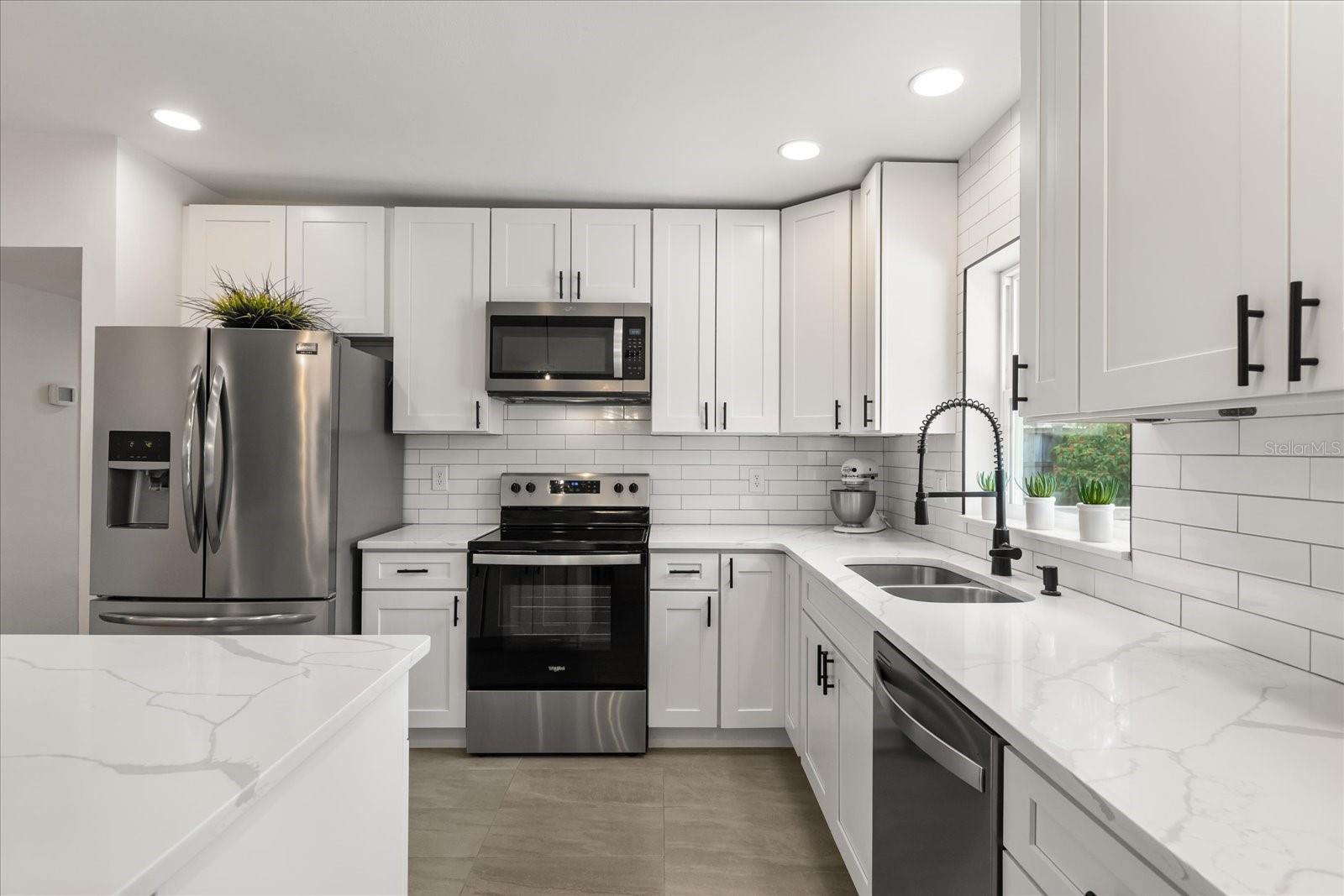 Image 10 of 42 For 810 Buckwood Drive
