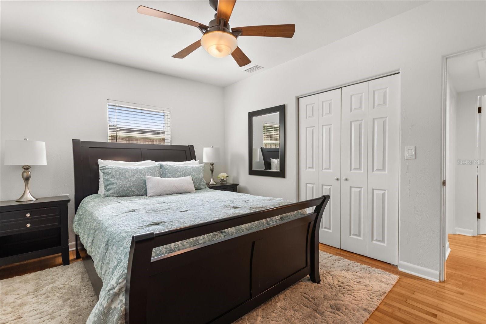 Image 18 of 42 For 810 Buckwood Drive