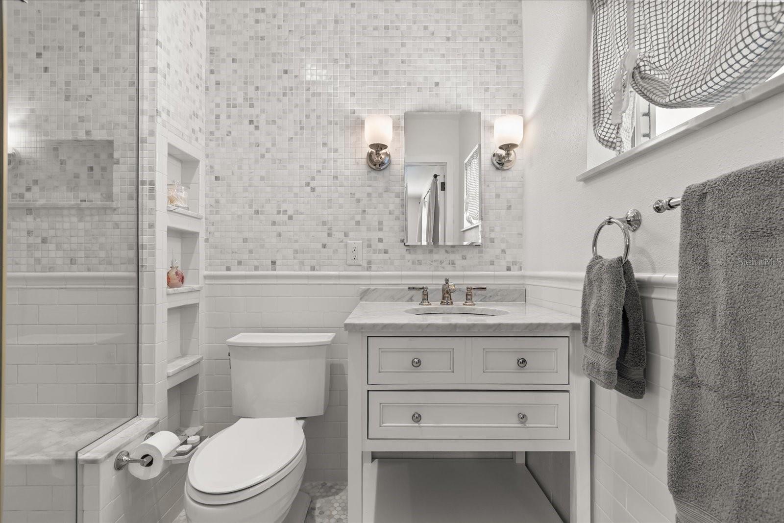 Image 22 of 42 For 810 Buckwood Drive