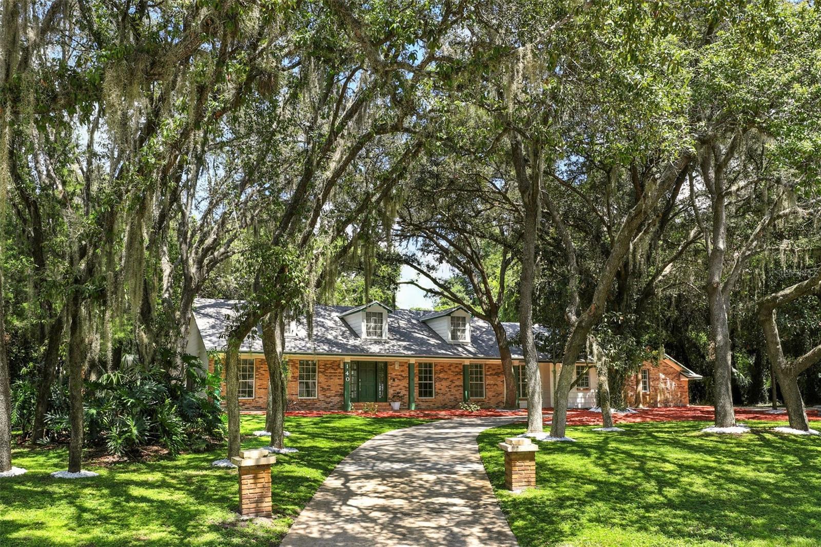 Image 2 of 46 For 140 Sweet Bay Circle