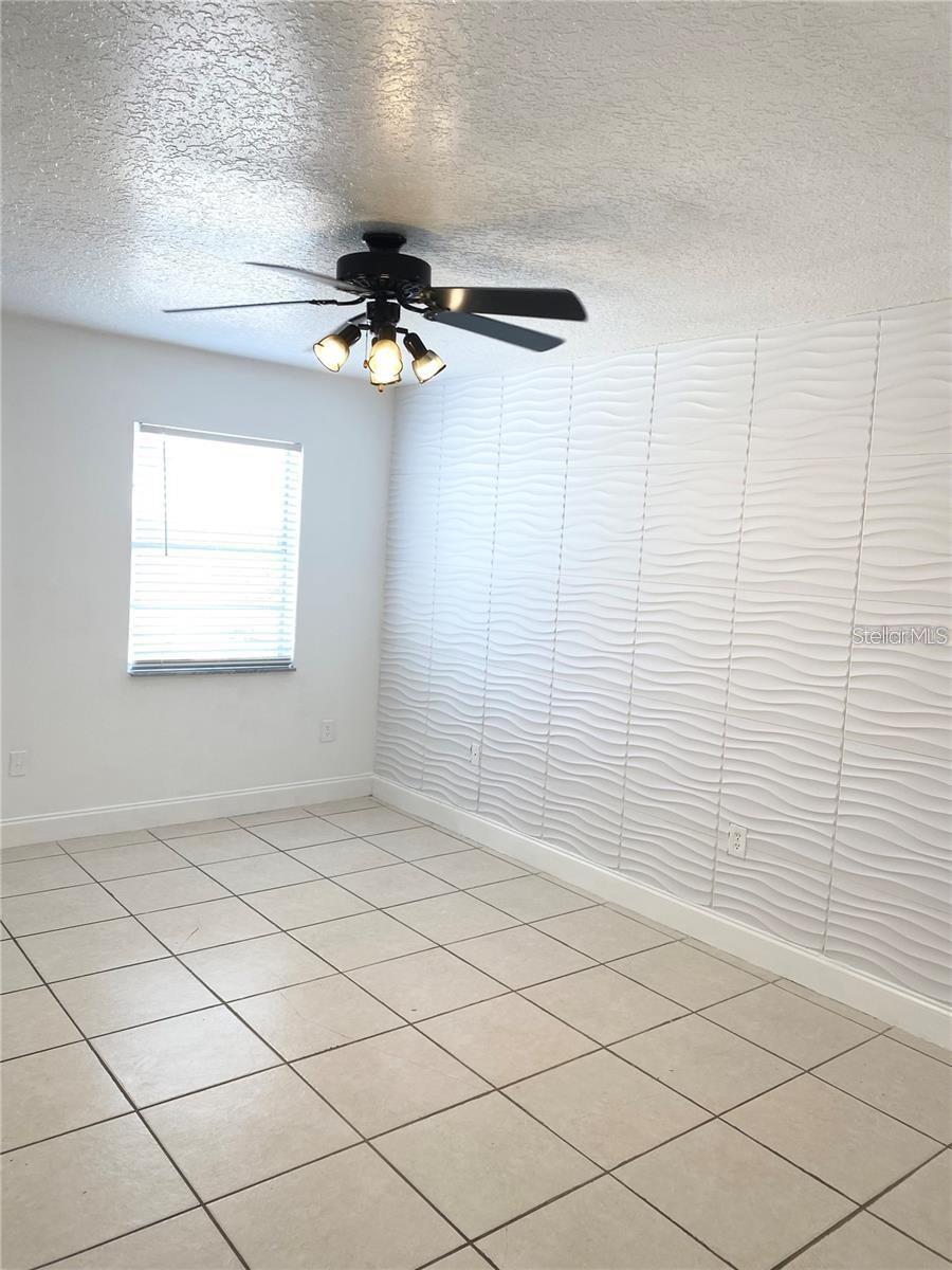 Image 7 of 16 For 1820 Amberly Avenue T10