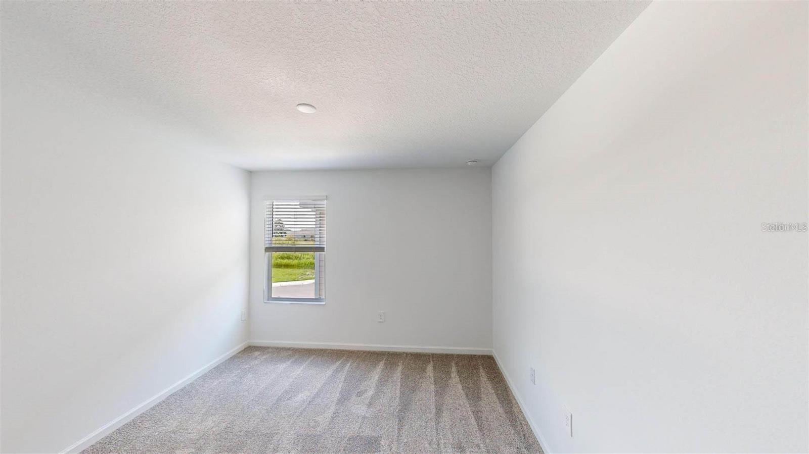 Image 16 of 32 For 1618 Reservoir Place