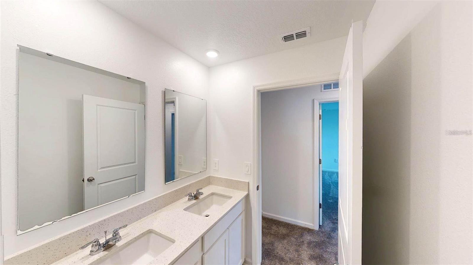 Image 28 of 32 For 1618 Reservoir Place