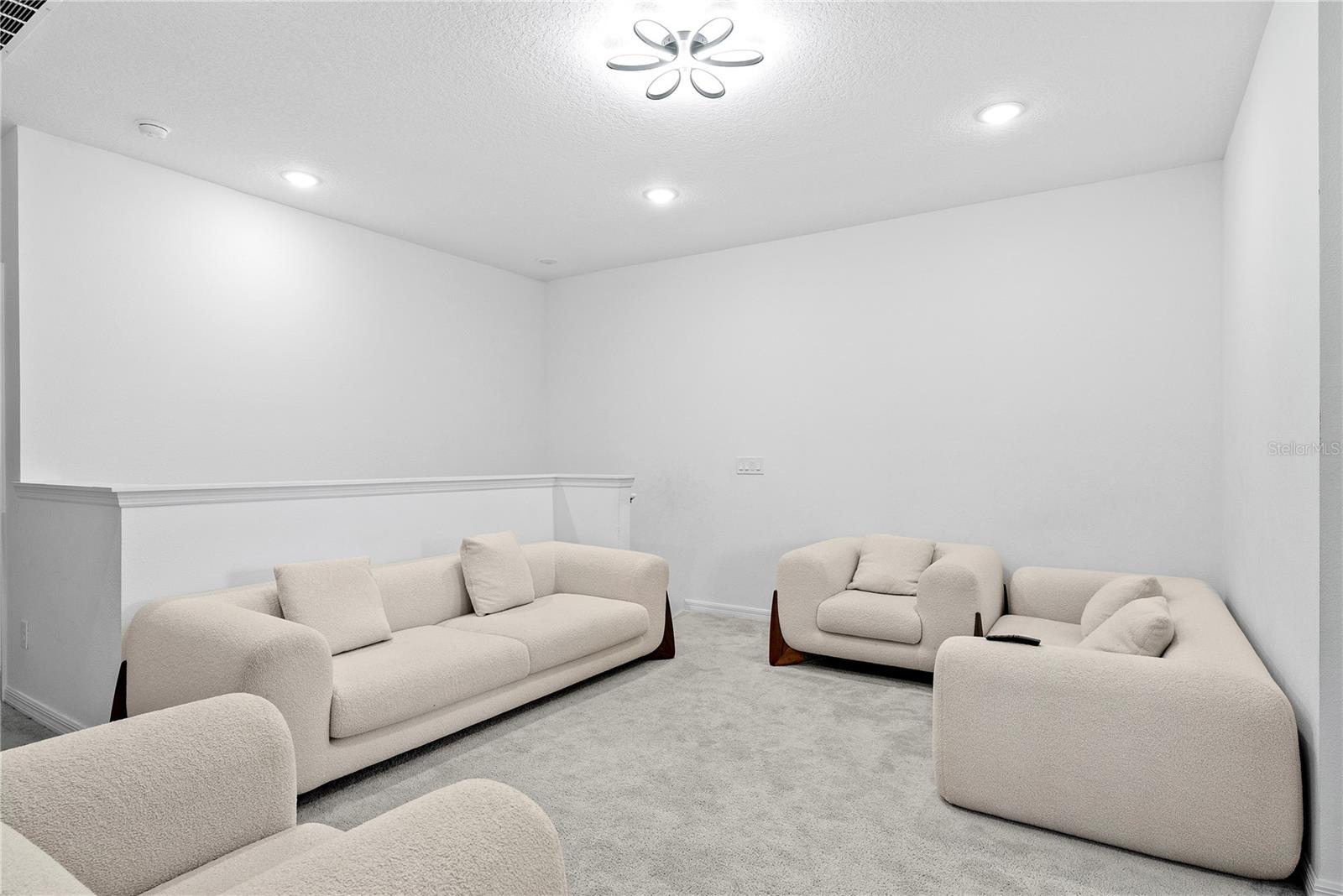 Image 13 of 25 For 7363 Mezzano Lane