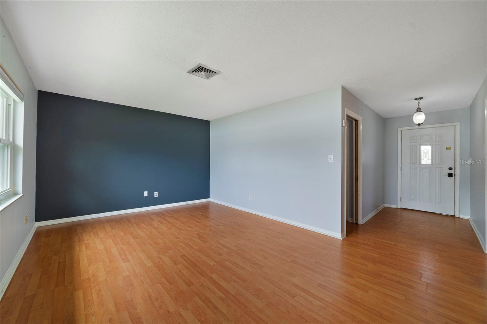 Image 17 of 22 For 4989 Wind Street