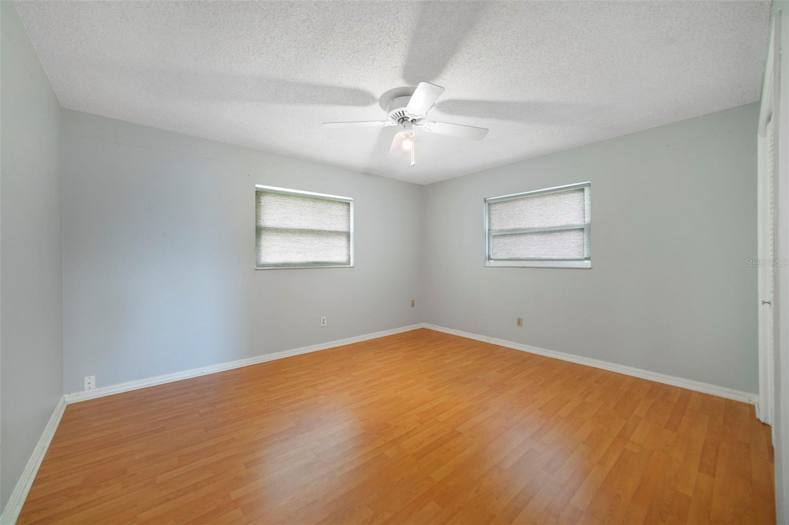 Image 7 of 22 For 4989 Wind Street