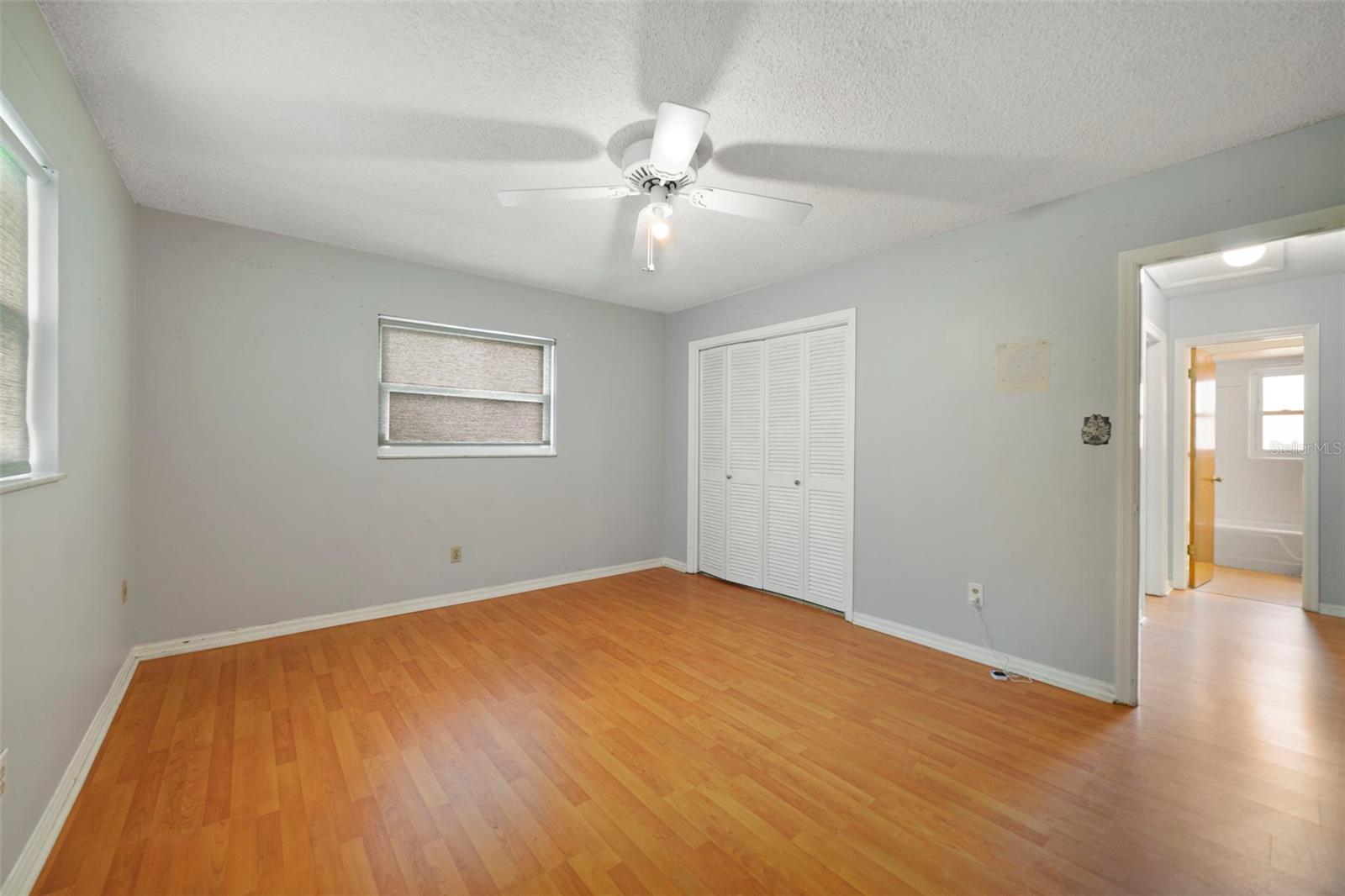 Image 8 of 22 For 4989 Wind Street
