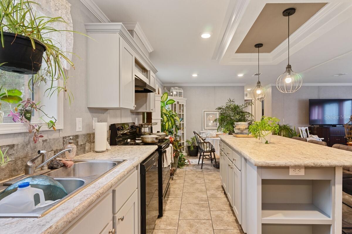 Image 3 of 11 For 10953 192nd Terrace