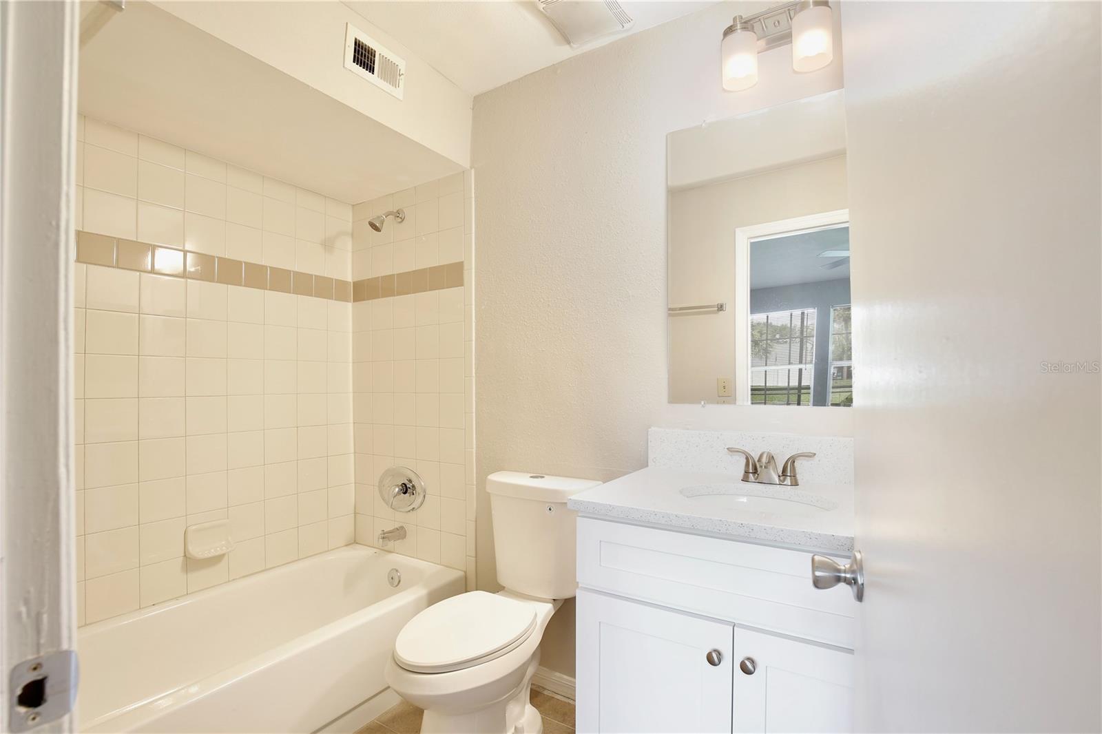 Image 11 of 20 For 6130 Westgate Drive 103