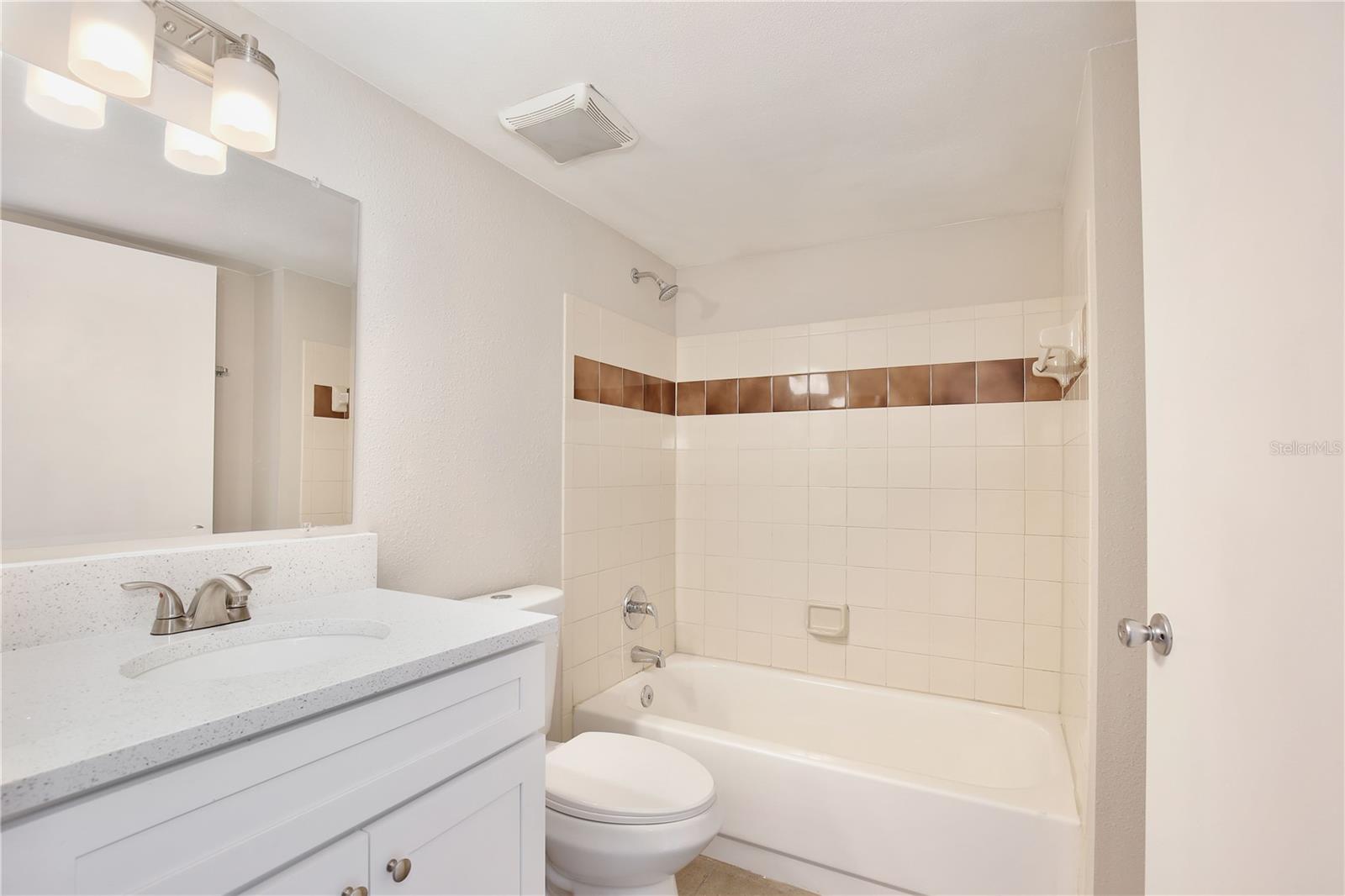 Image 15 of 20 For 6130 Westgate Drive 103