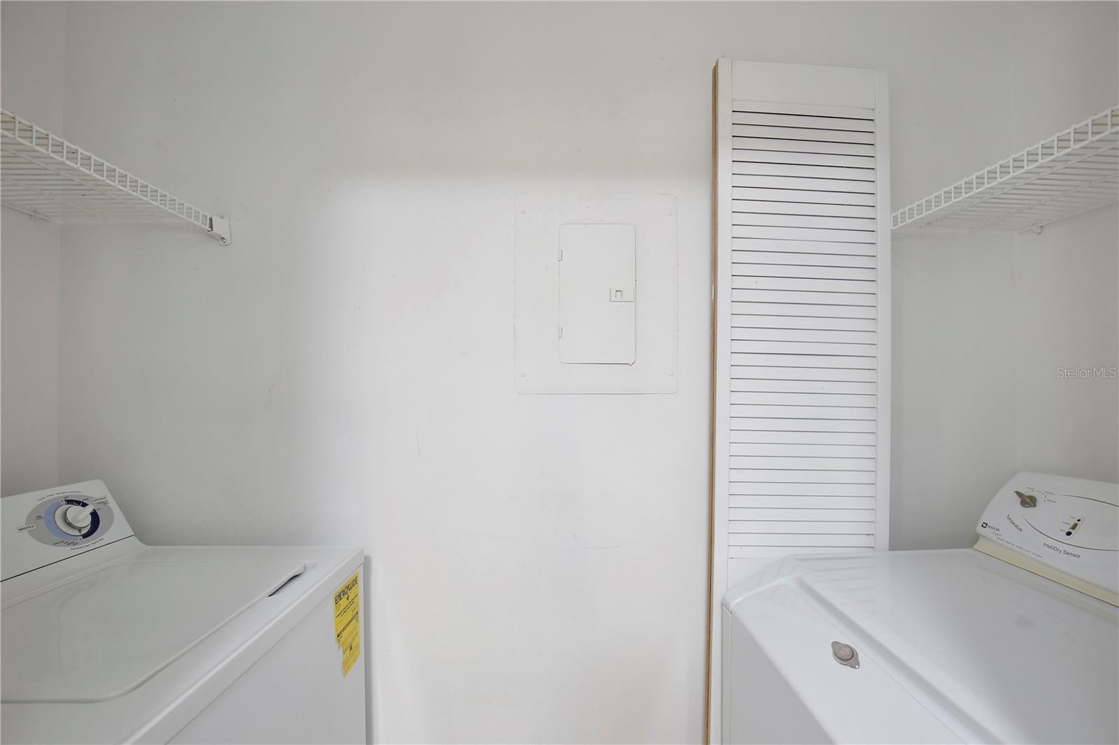 Image 17 of 20 For 6130 Westgate Drive 103