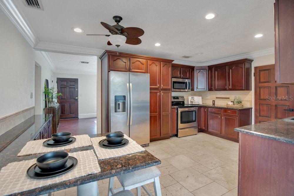 Image 11 of 32 For 4609 Fern Creek Avenue