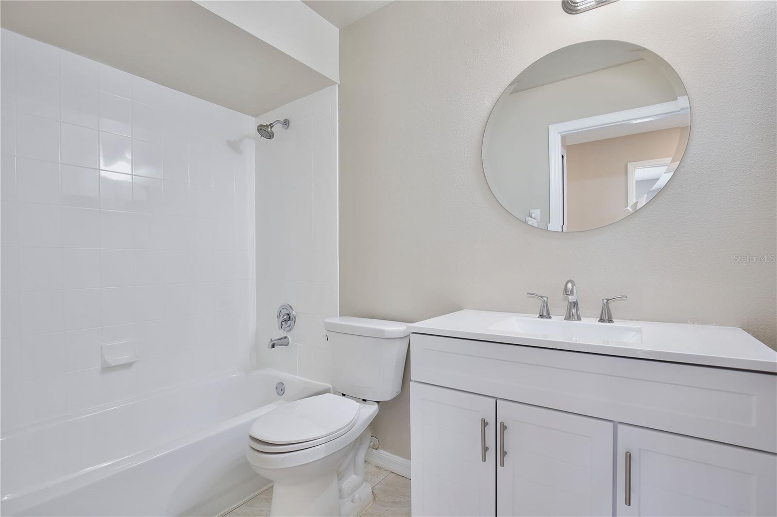 Image 17 of 20 For 2454 Harbor Town Drive