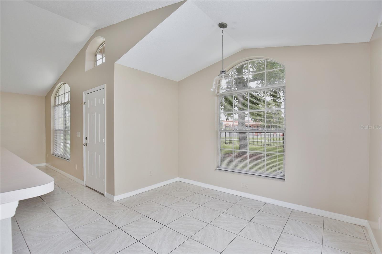 Image 6 of 20 For 2454 Harbor Town Drive