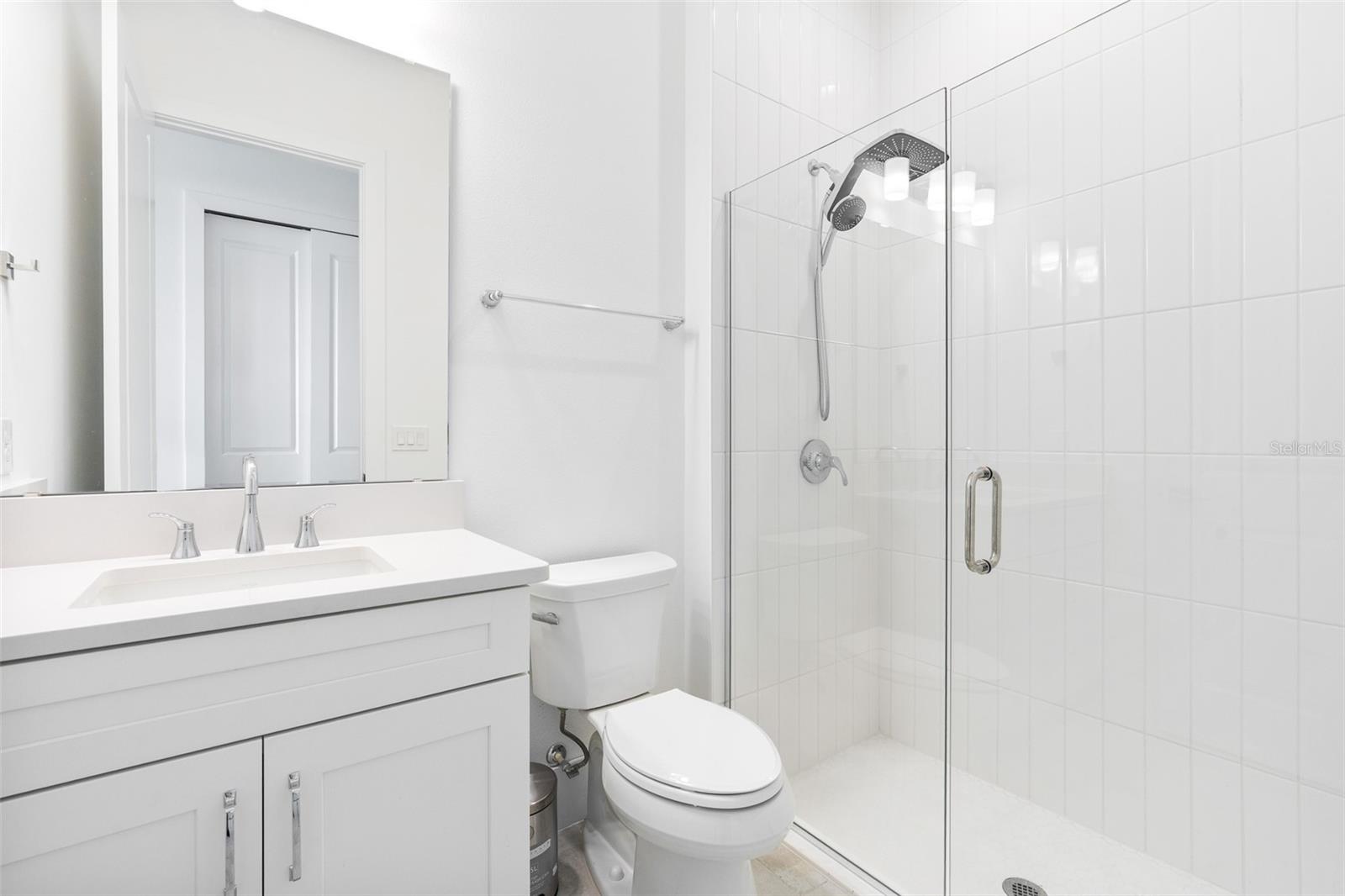 Image 34 of 46 For 13235 Tollcross Way
