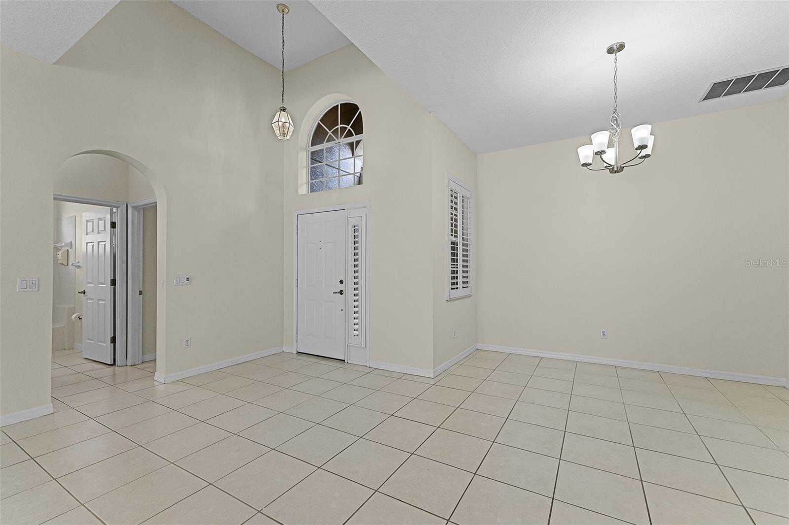 Image 5 of 26 For 1283 Chessington Circle