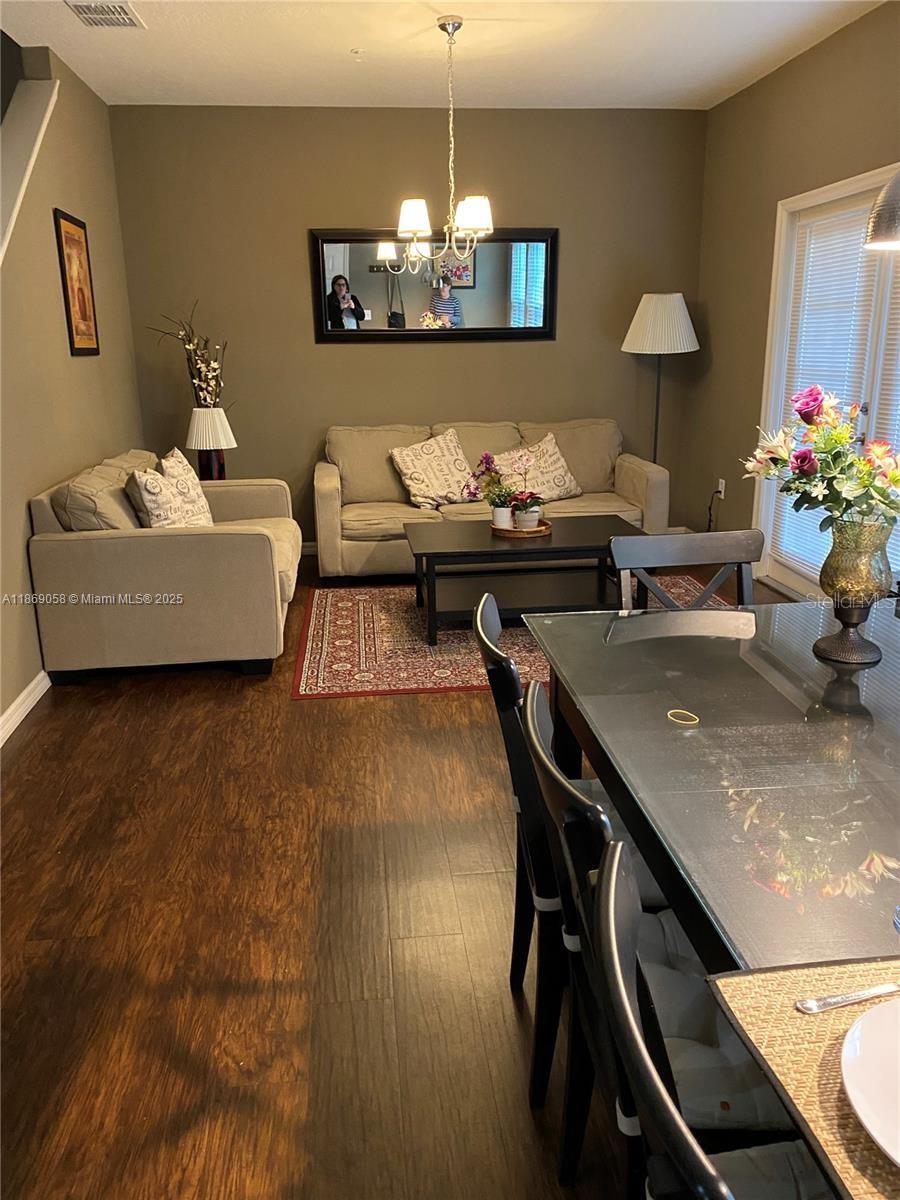 Image 12 of 19 For 3209 Gold Lane