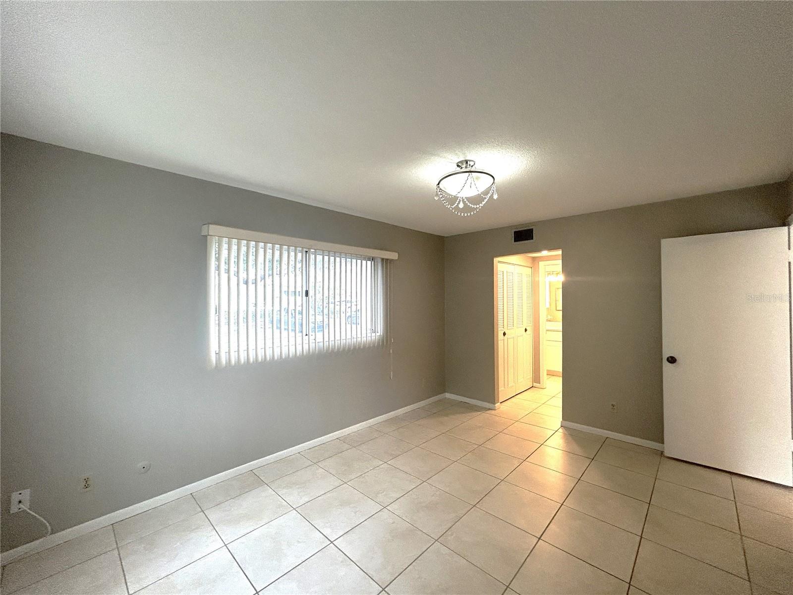 Image 11 of 18 For 4611 Fig Street 1