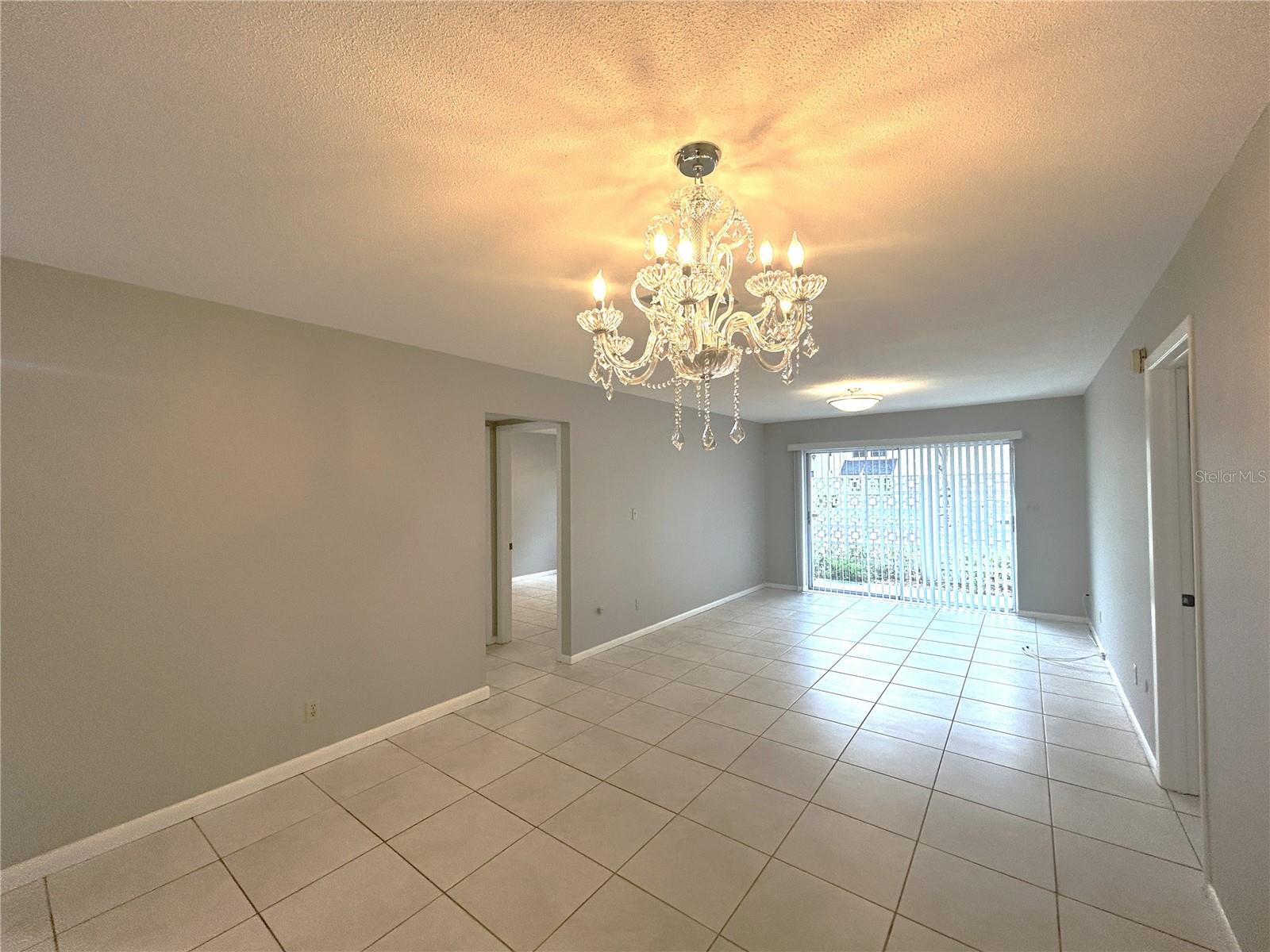 Image 5 of 18 For 4611 Fig Street 1