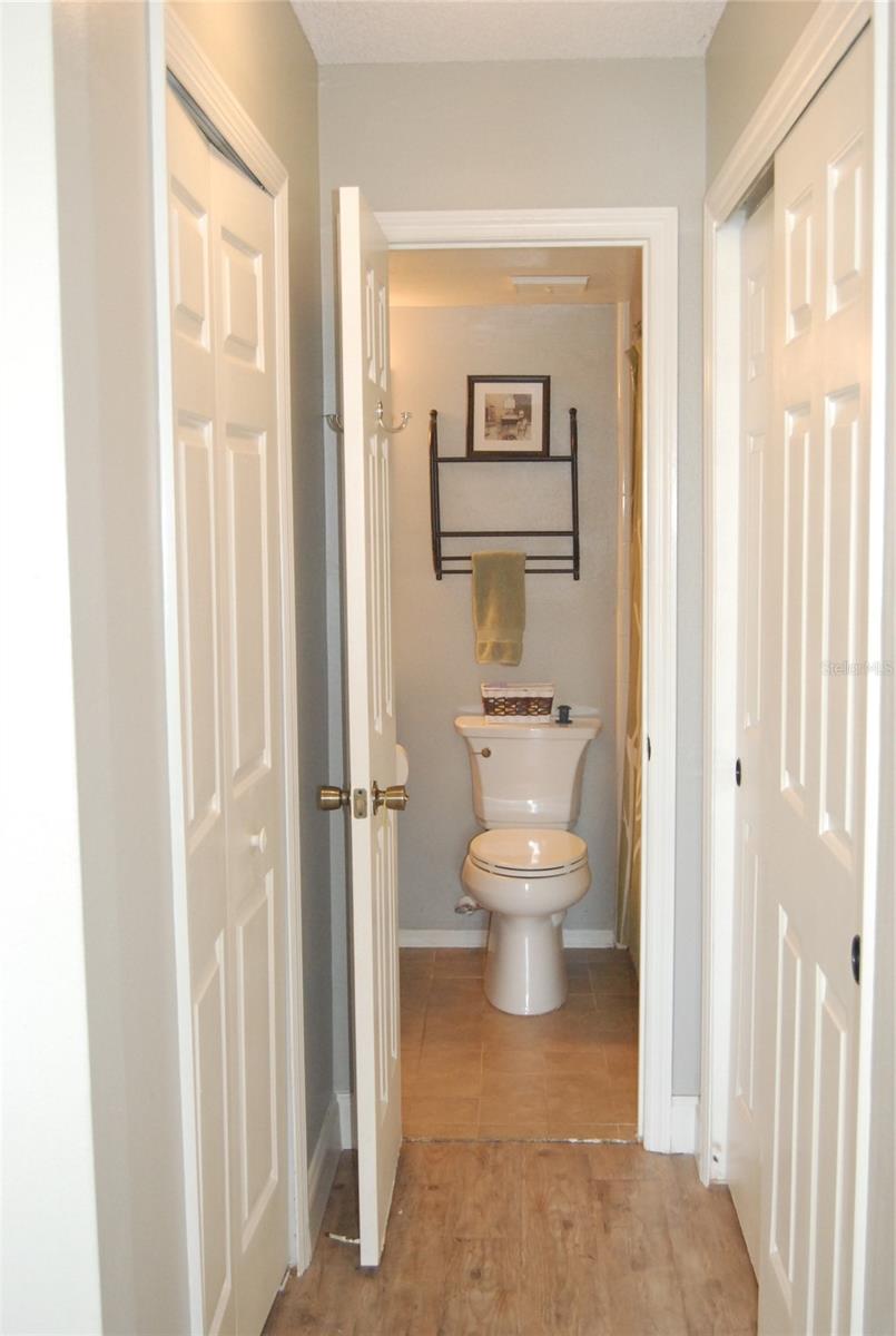 Image 15 of 21 For 2211 Coach House Blvd Boulevard 307
