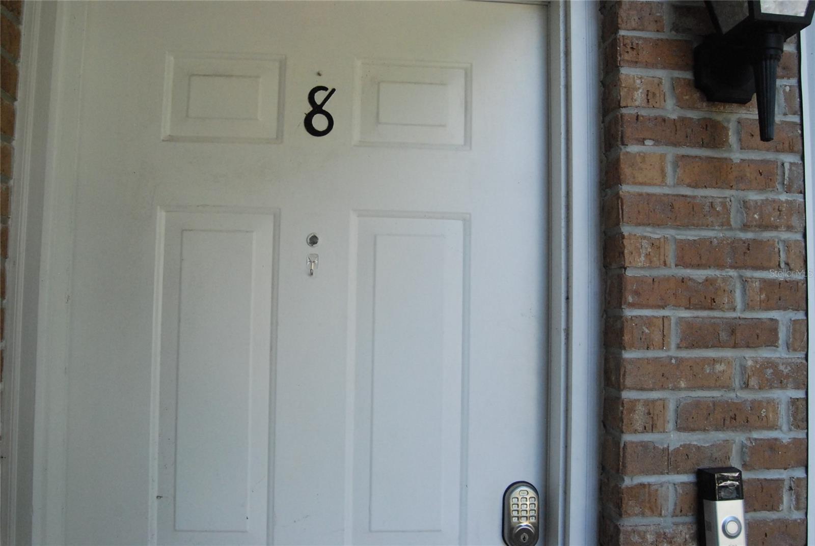 Image 2 of 21 For 2211 Coach House Blvd Boulevard 307