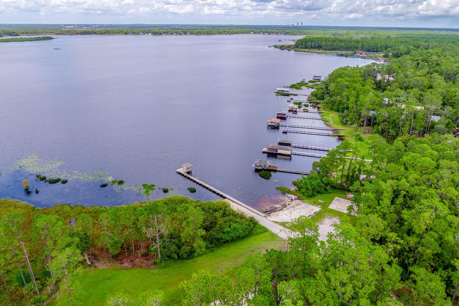 Image 2 of 40 For 13913 Lake Mary Jane Road