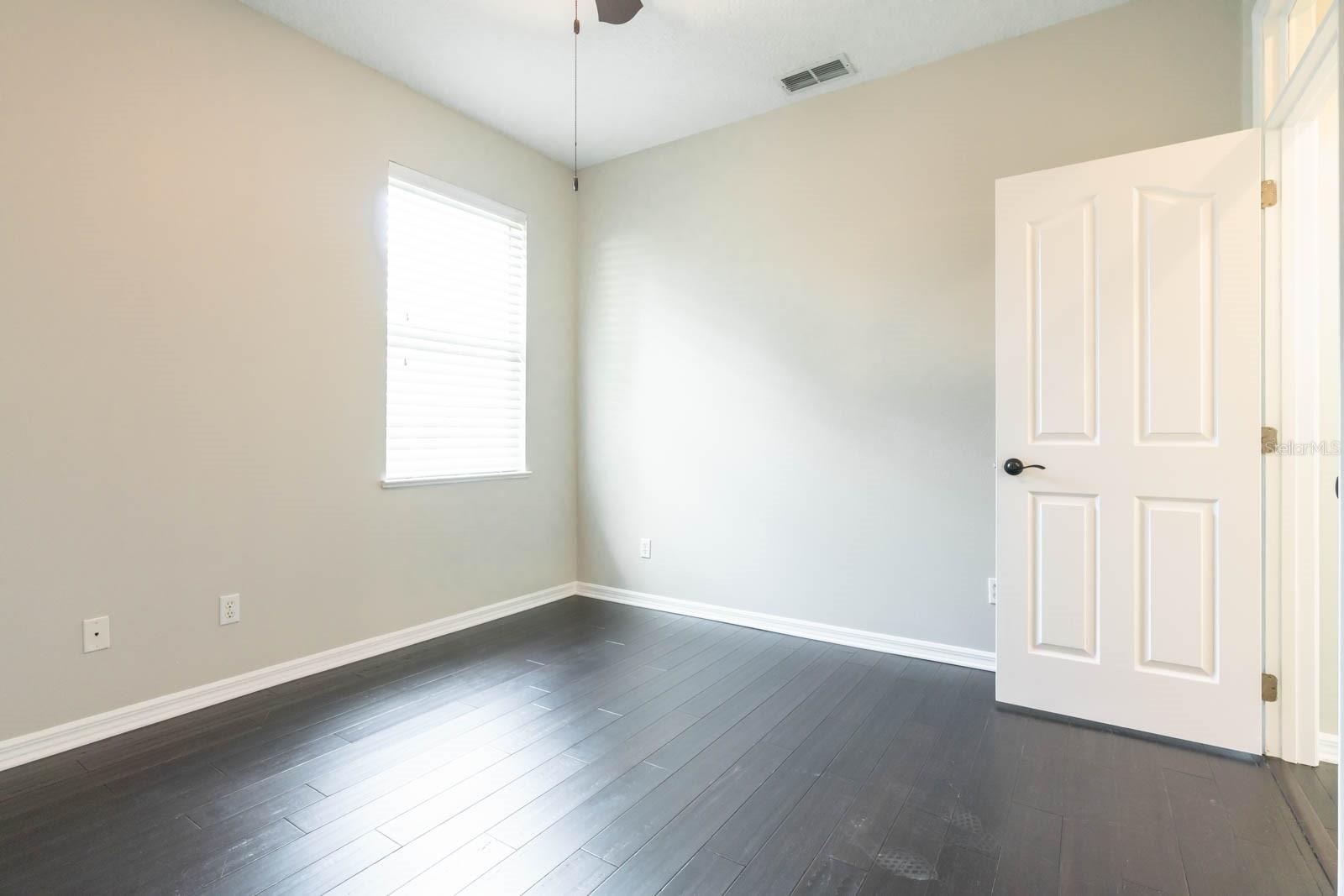 Image 40 of 65 For 5311 Bay Side Drive