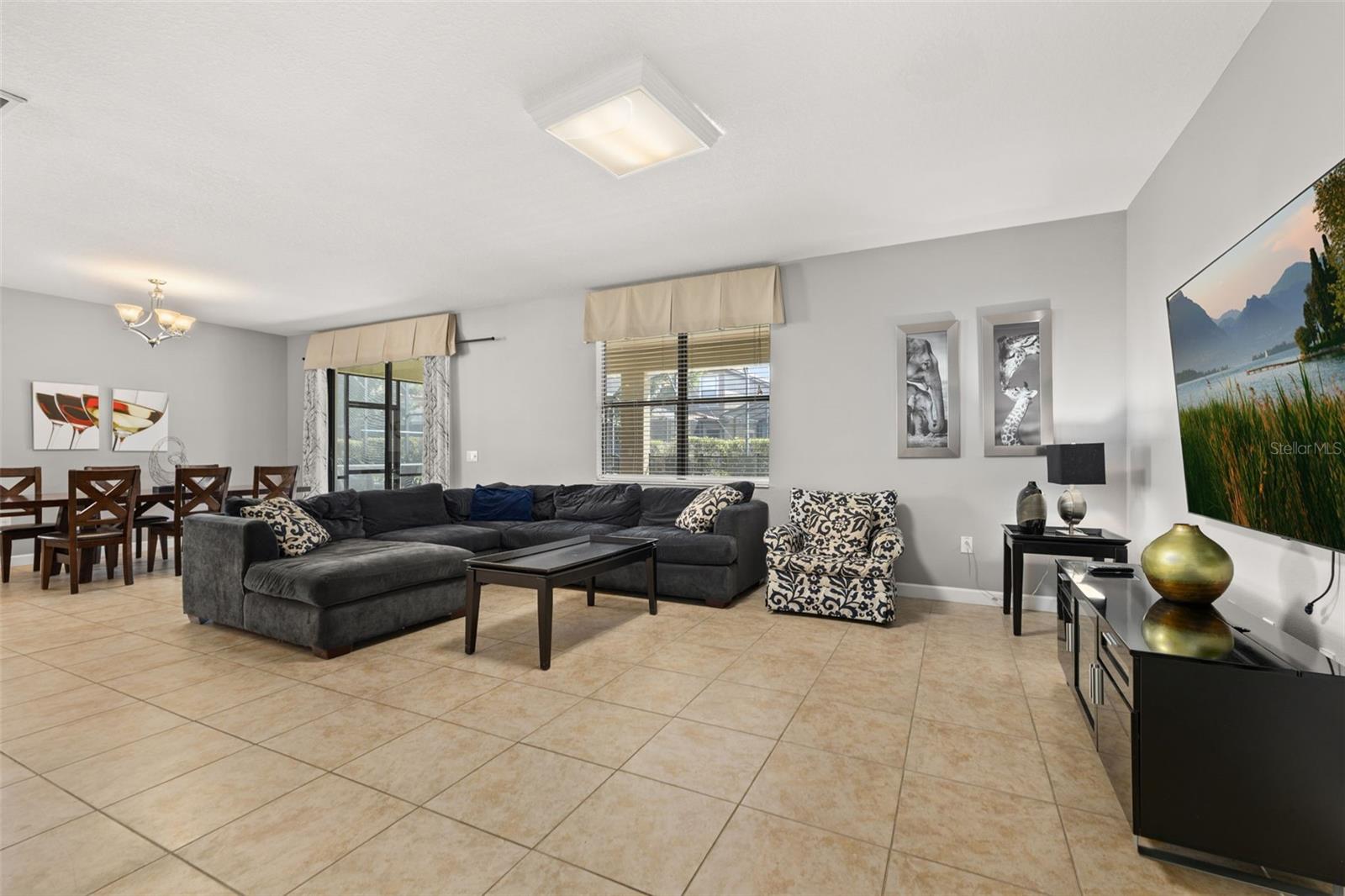 Image 14 of 87 For 1471 Moon Valley Drive