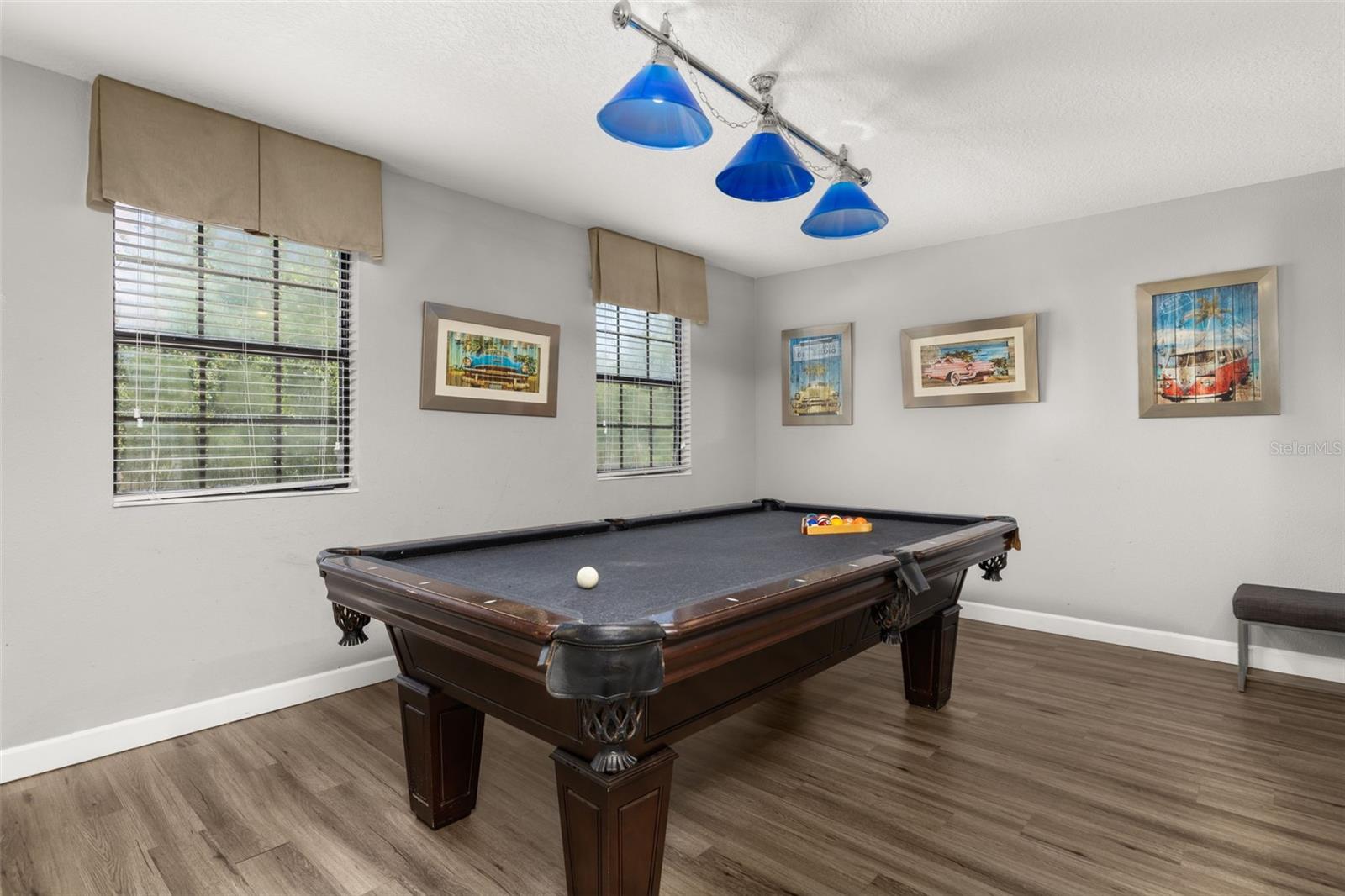 Image 22 of 87 For 1471 Moon Valley Drive