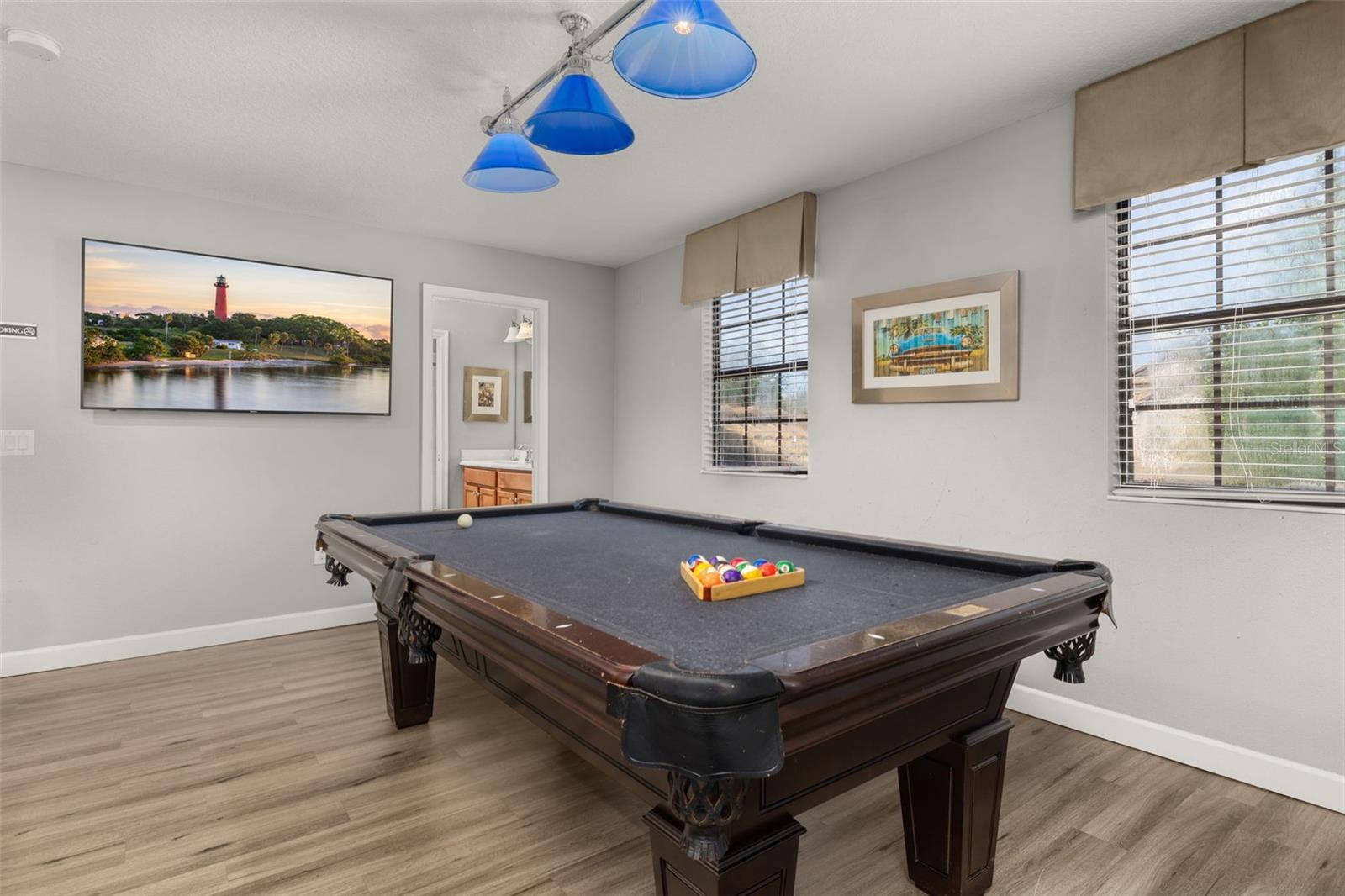 Image 24 of 87 For 1471 Moon Valley Drive