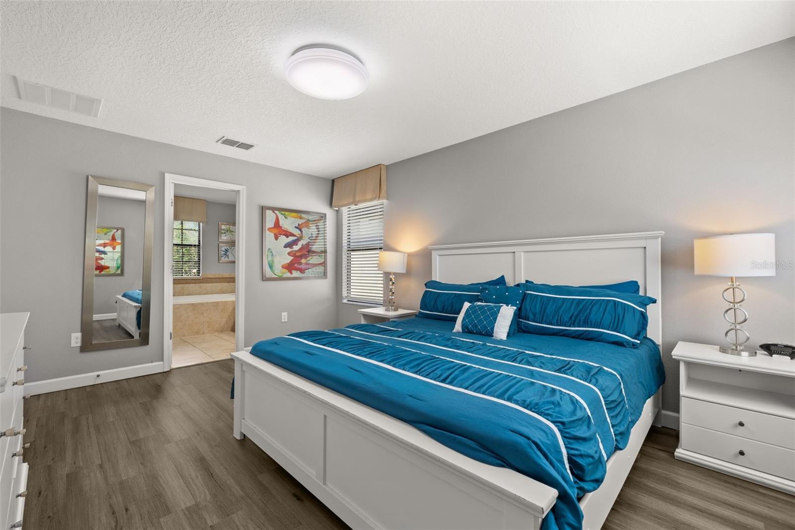 Image 39 of 87 For 1471 Moon Valley Drive