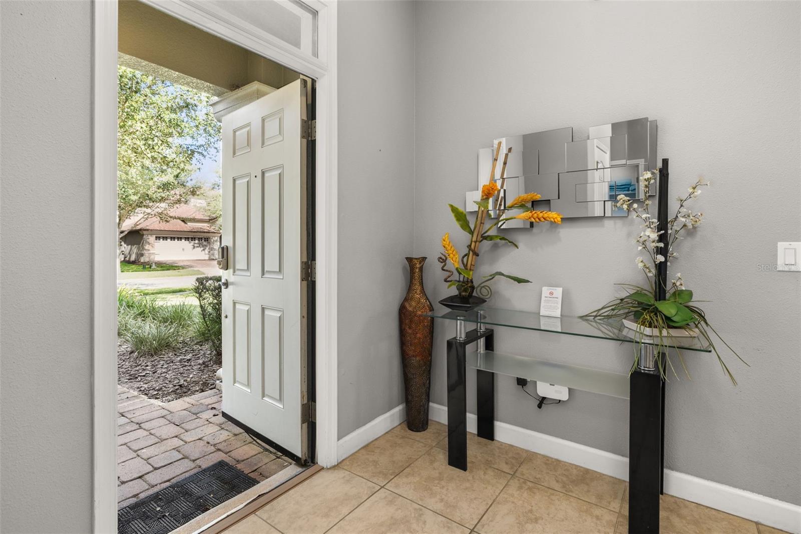Image 4 of 87 For 1471 Moon Valley Drive