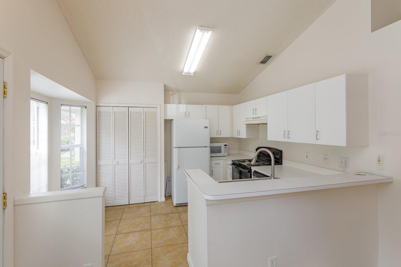 Image 7 of 23 For 900 Sykes Ct  108
