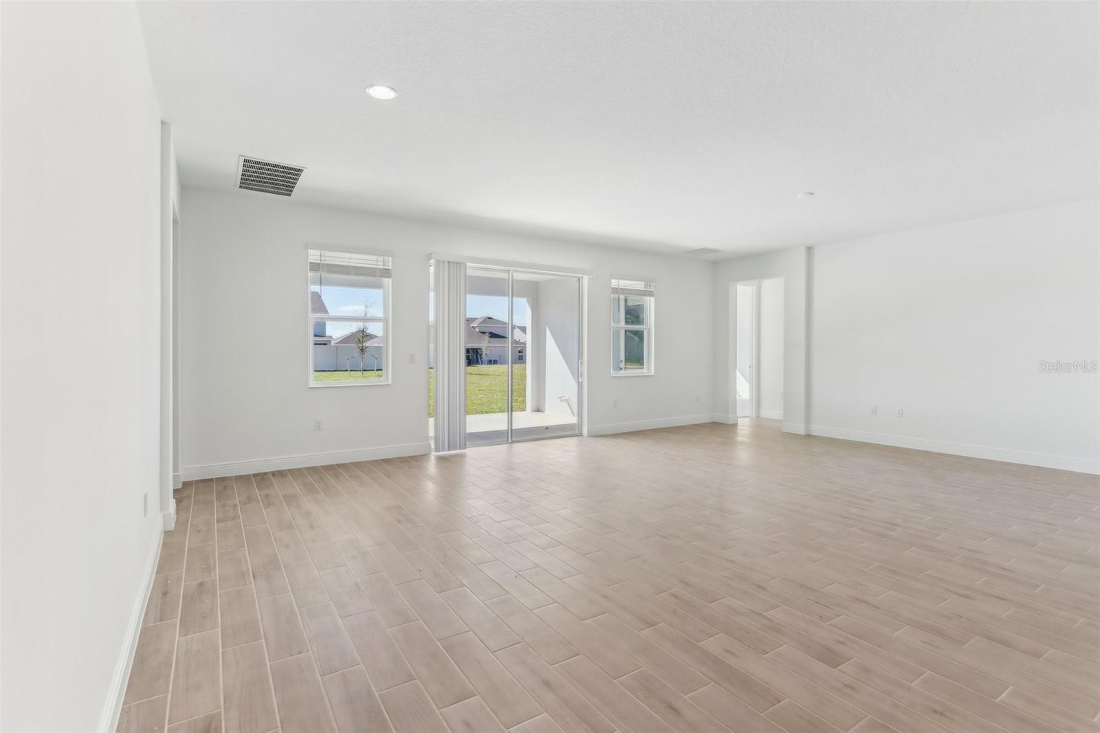 Image 12 of 22 For 5000 Northern Dove Avenue