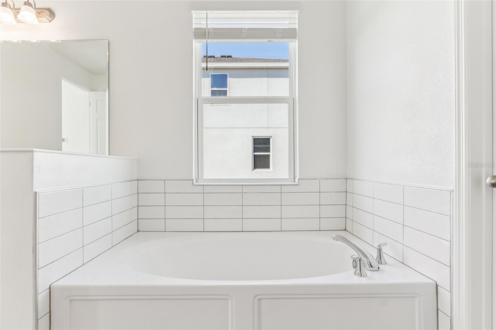 Image 20 of 22 For 5000 Northern Dove Avenue