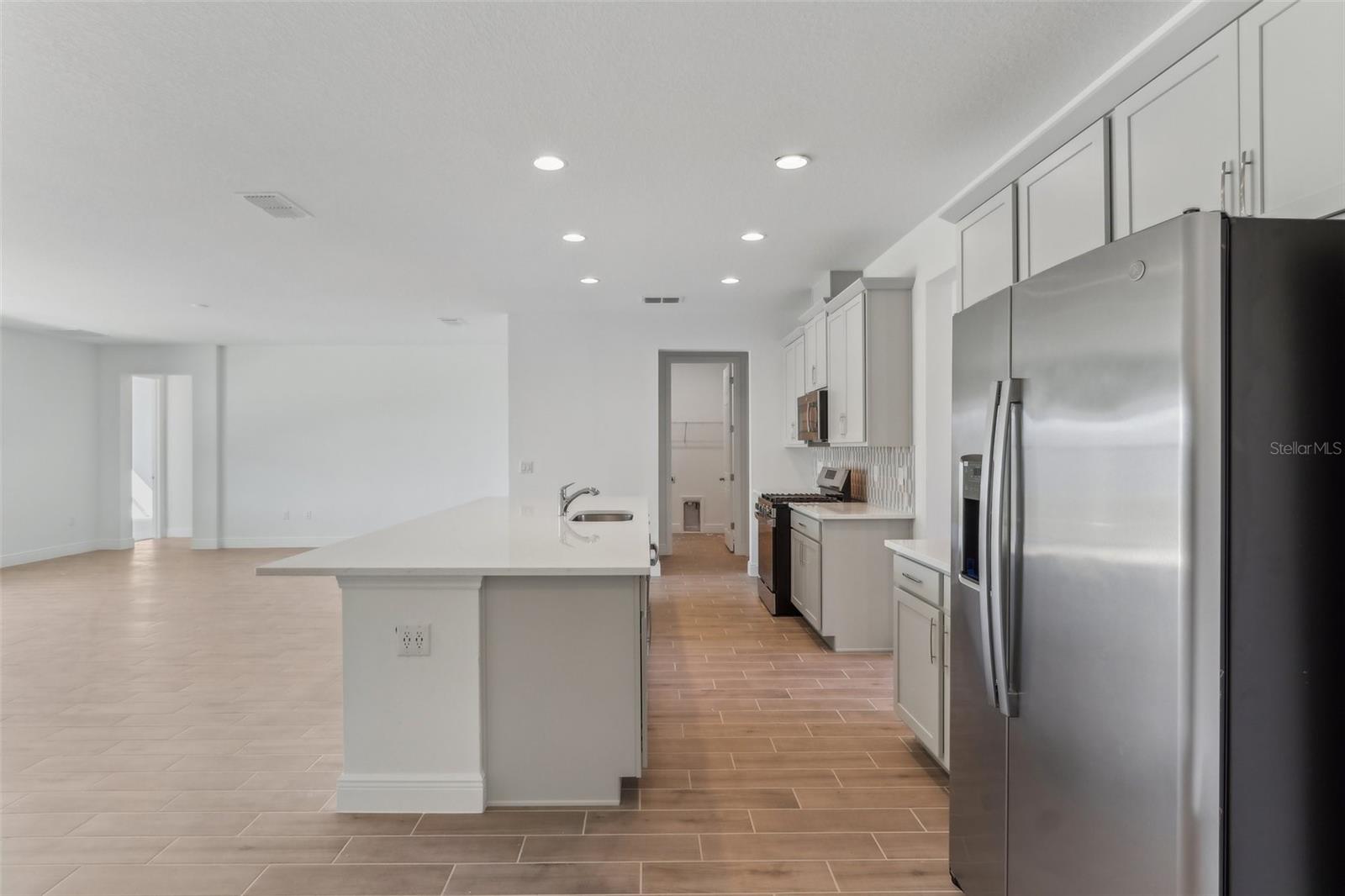 Image 7 of 22 For 5000 Northern Dove Avenue