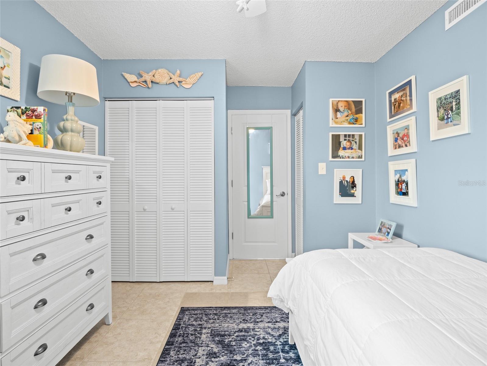 Image 16 of 37 For 5801 Atlantic Avenue 501