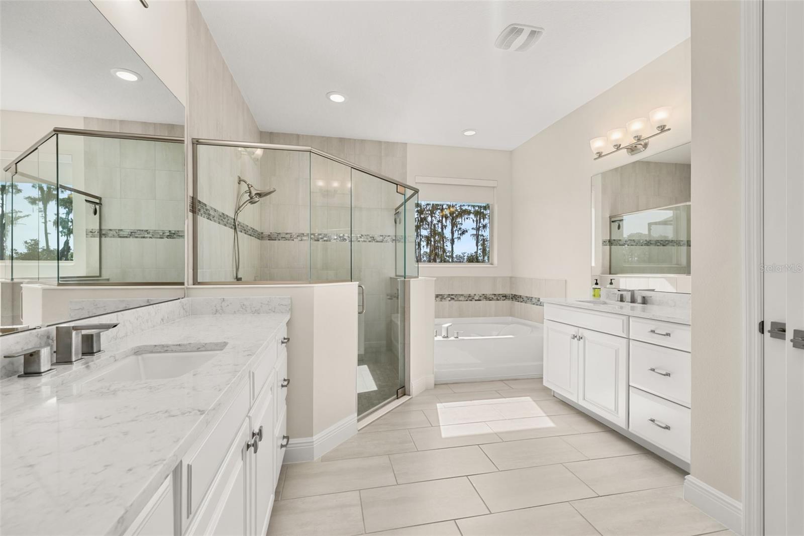 Image 25 of 60 For 9549 Bolero Road
