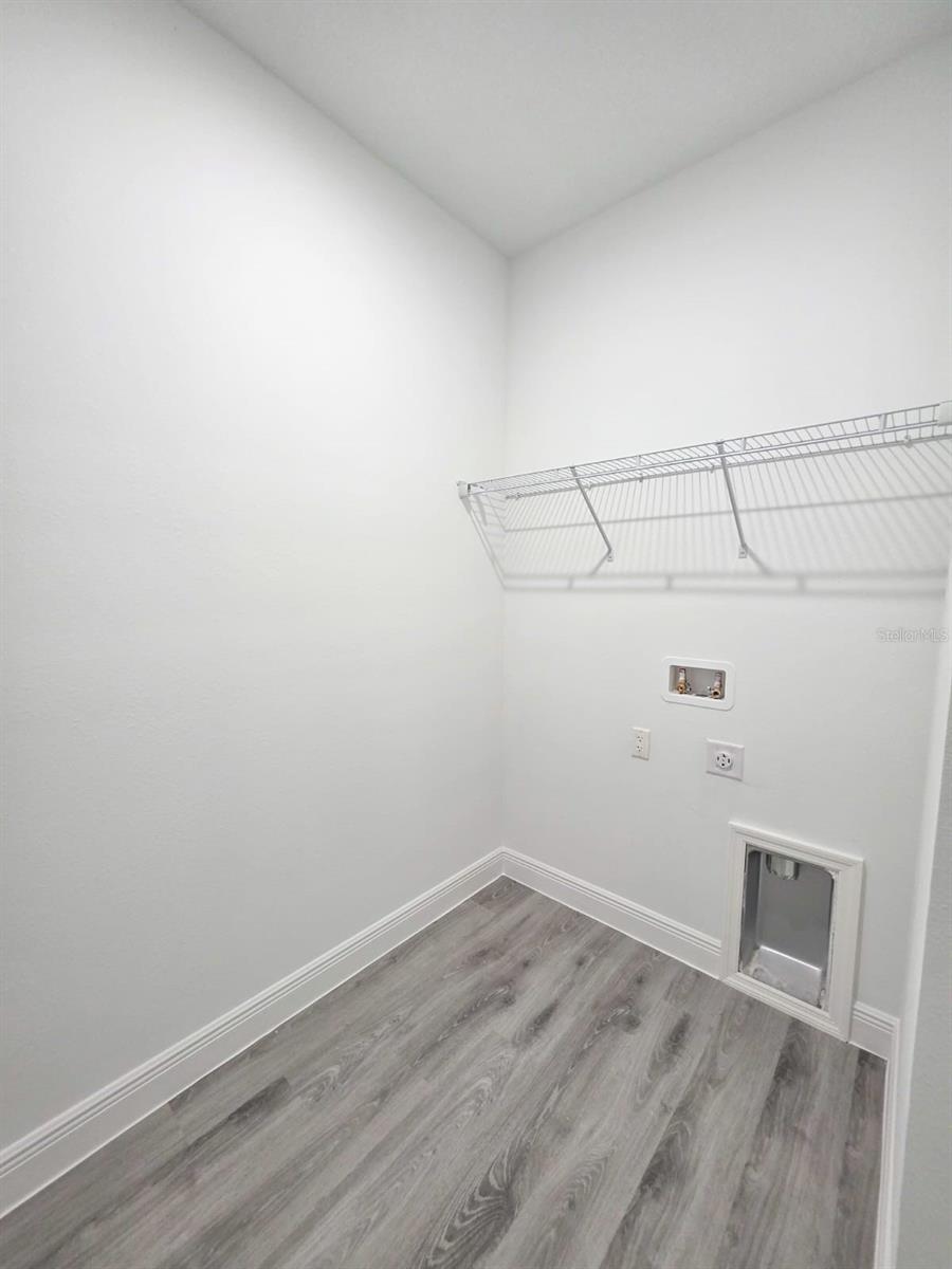 Image 13 of 22 For 2454 167th Loop